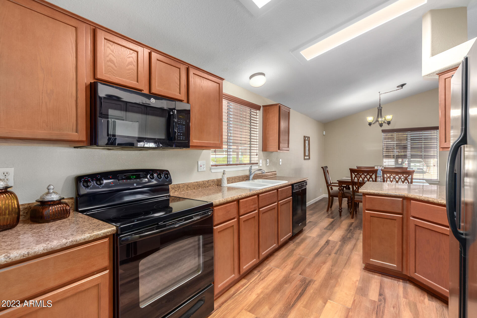 3901 E PINNACLE PEAK Road, 75