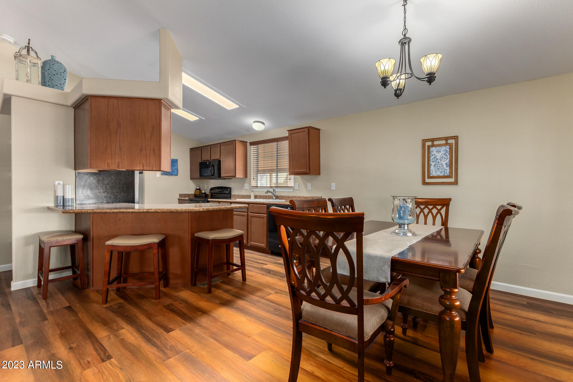 3901 E PINNACLE PEAK Road, 75