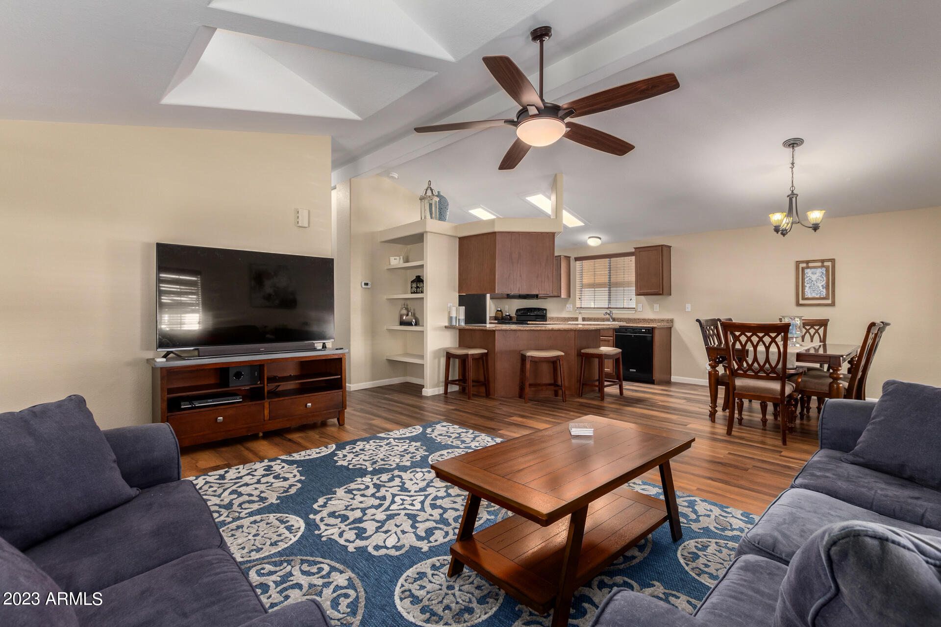 3901 E PINNACLE PEAK Road, 75