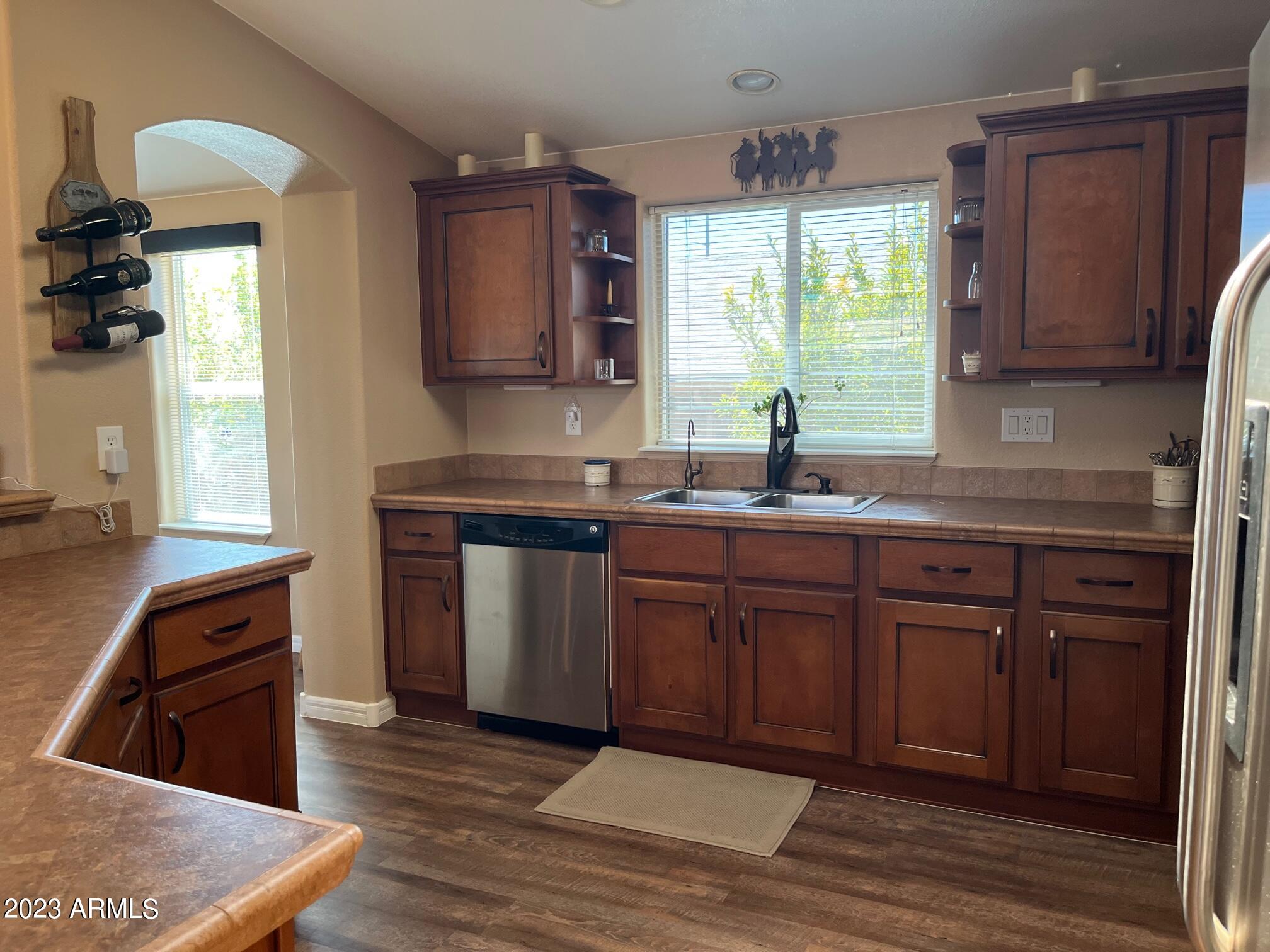 3901 E PINNACLE PEAK Road, 310