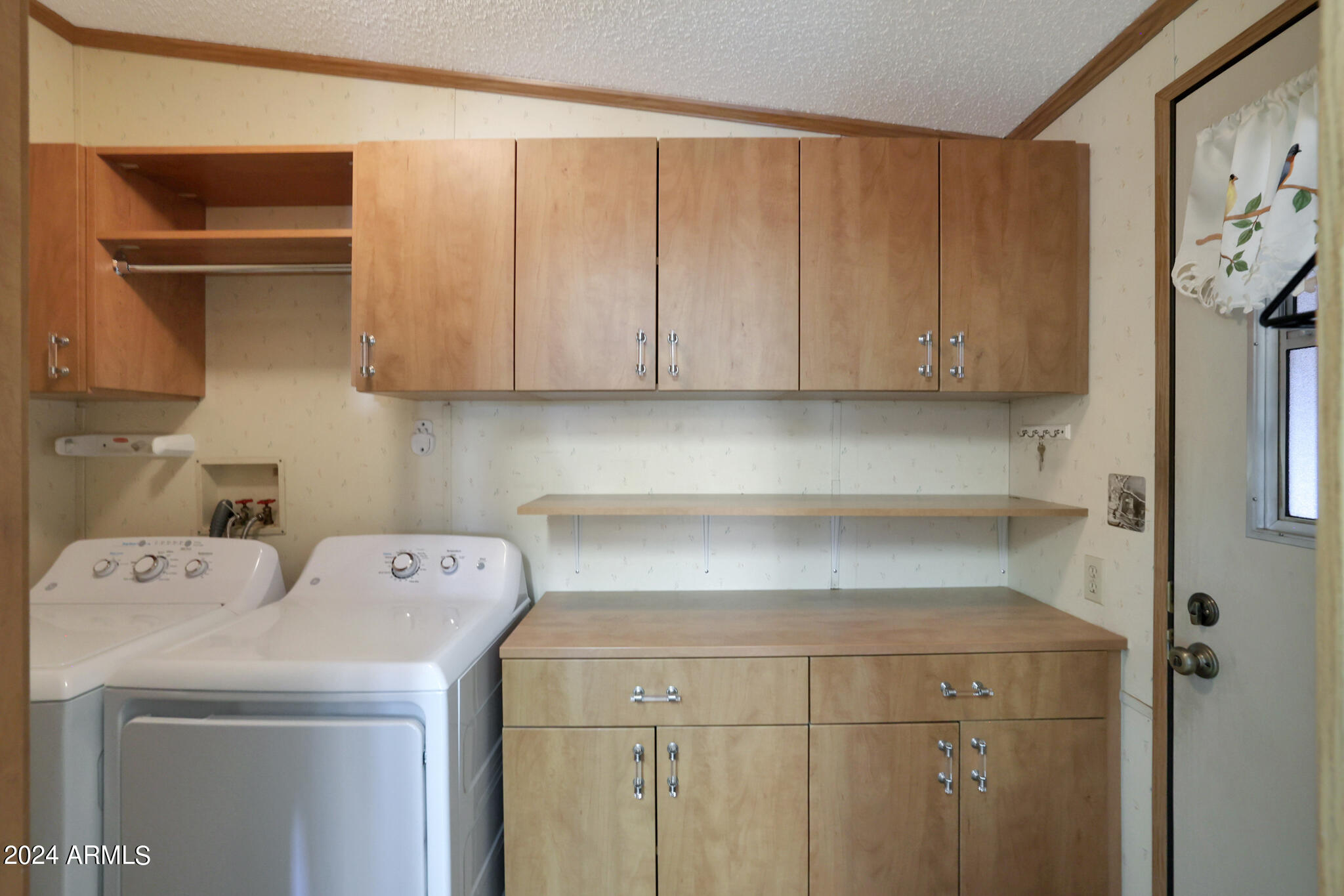 3901 E PINNACLE PEAK Road, #64