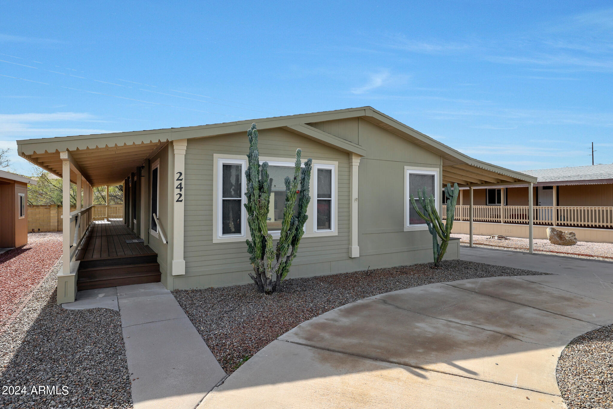 3901 E PINNACLE PEAK Road, 242