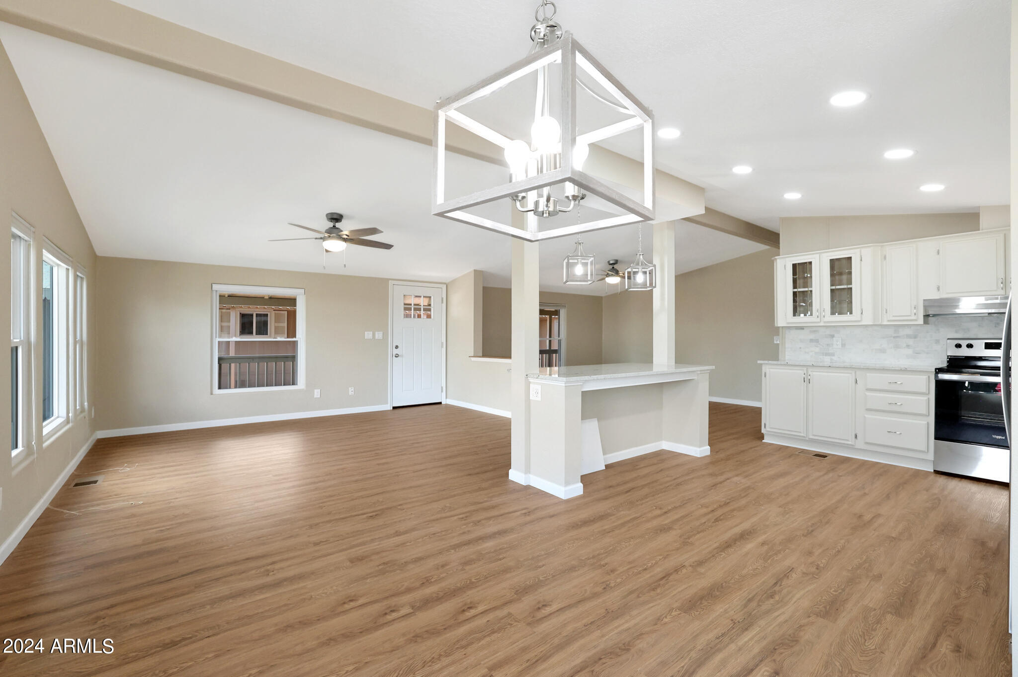 3901 E PINNACLE PEAK Road, 242
