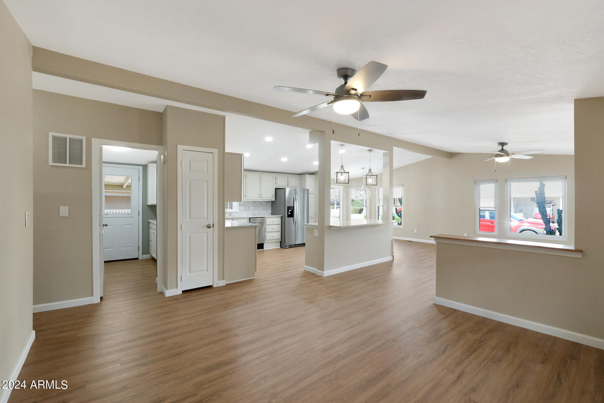 3901 E PINNACLE PEAK Road, 242