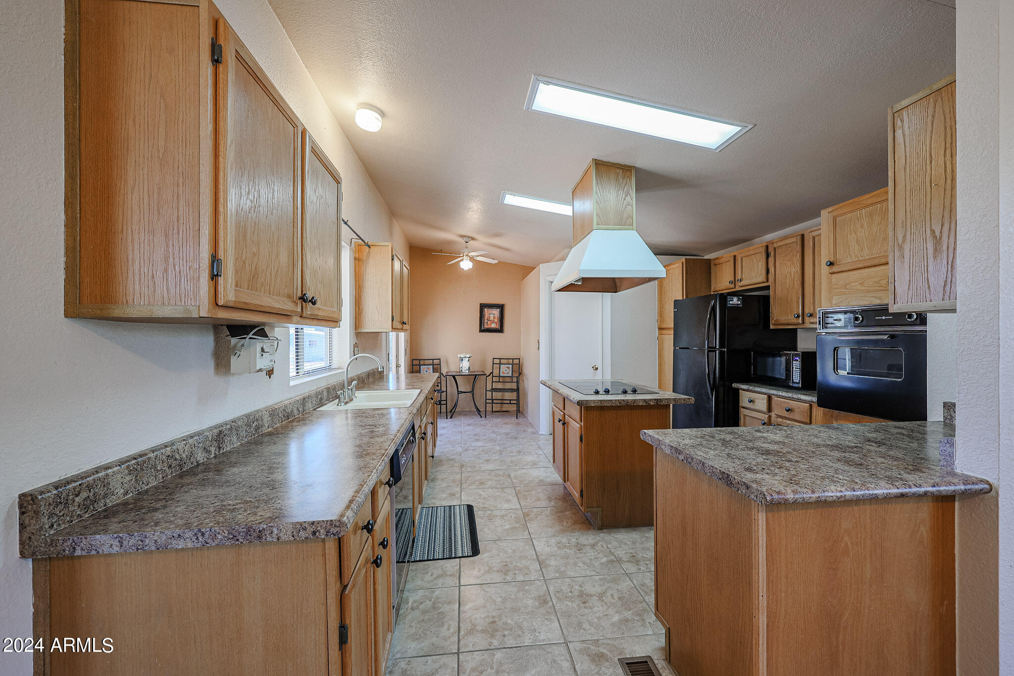3901 E PINNACLE PEAK Road, 397