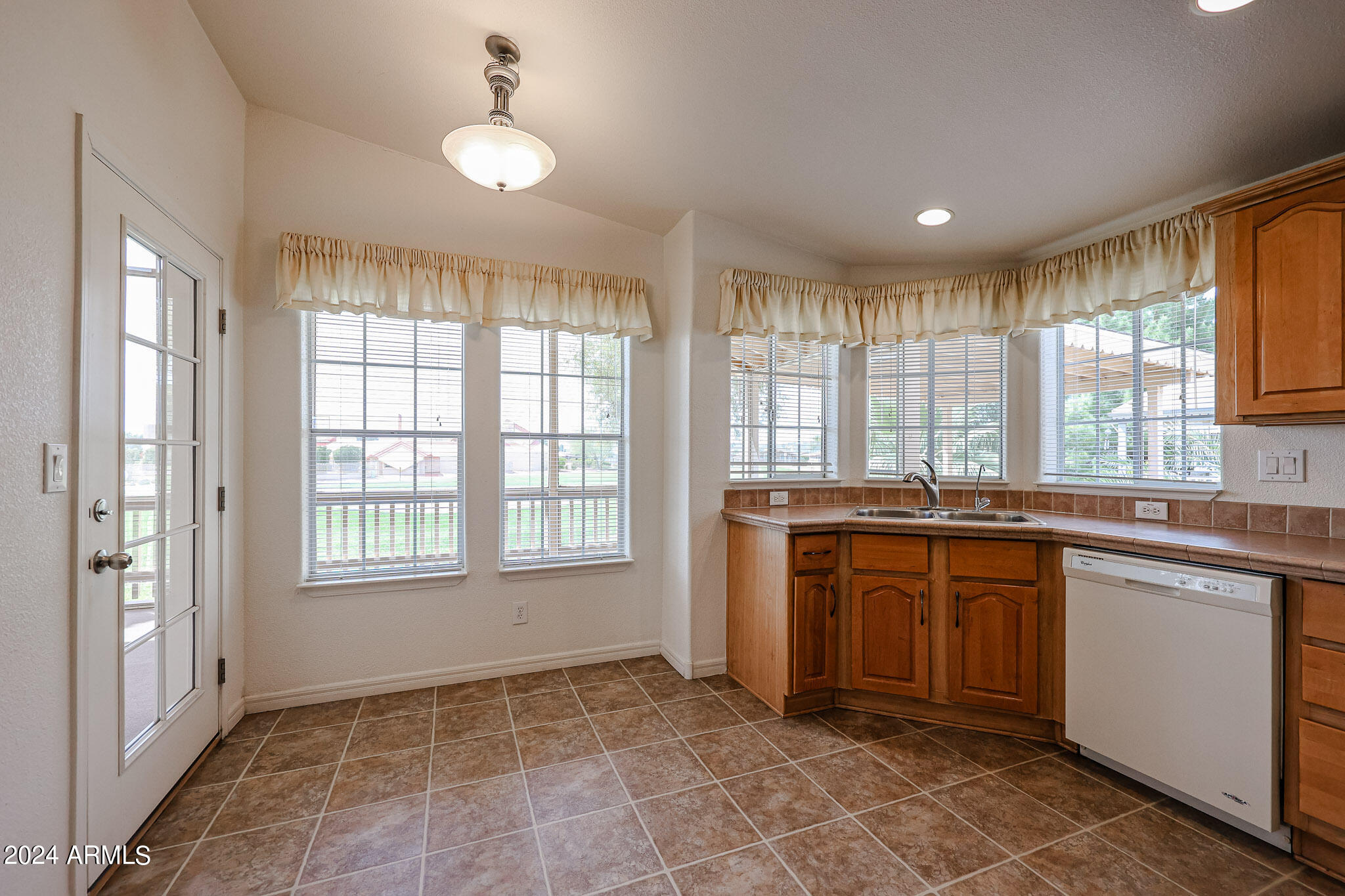 3901 E PINNACLE PEAK Road, 369