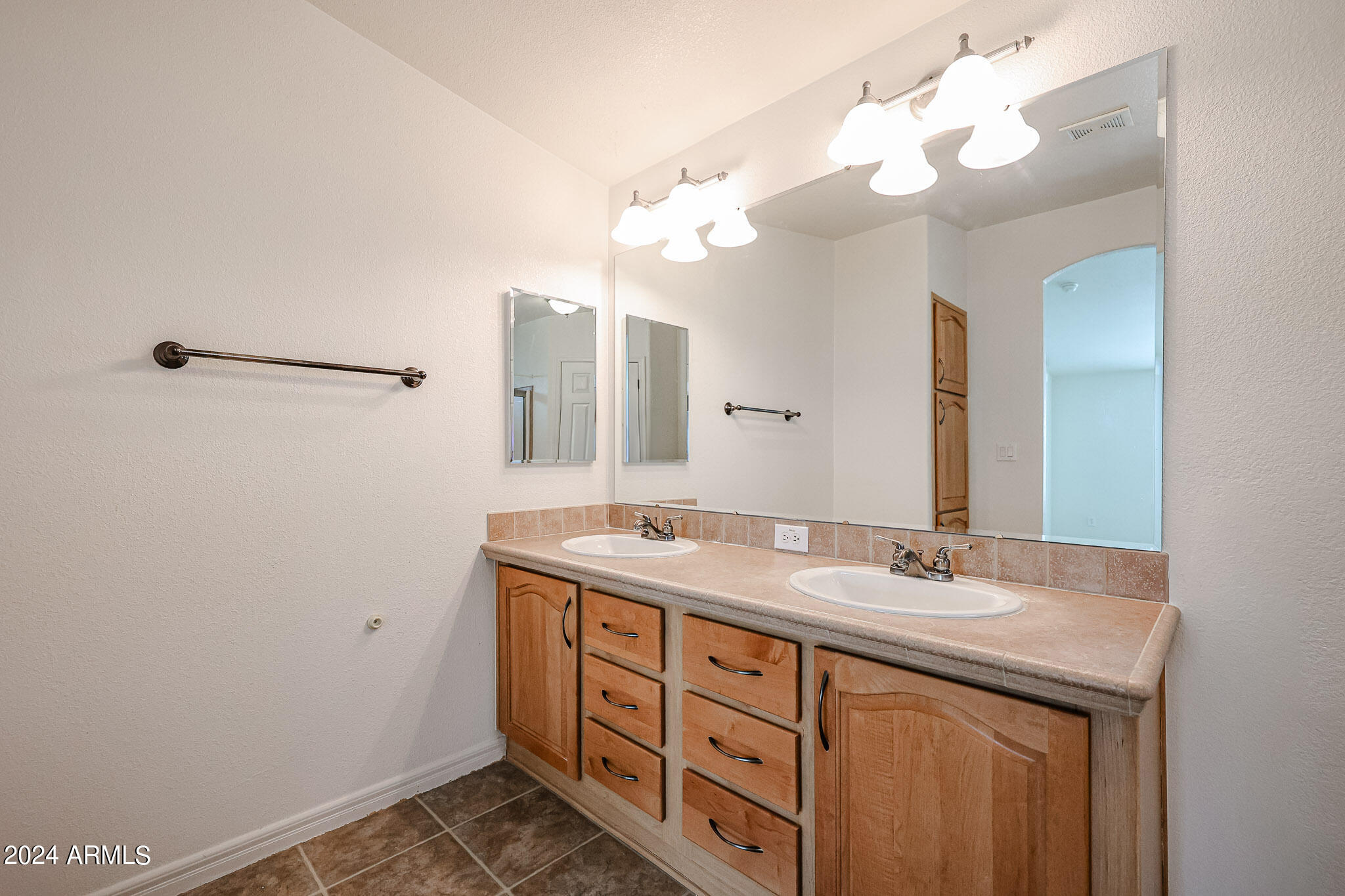 3901 E PINNACLE PEAK Road, 369