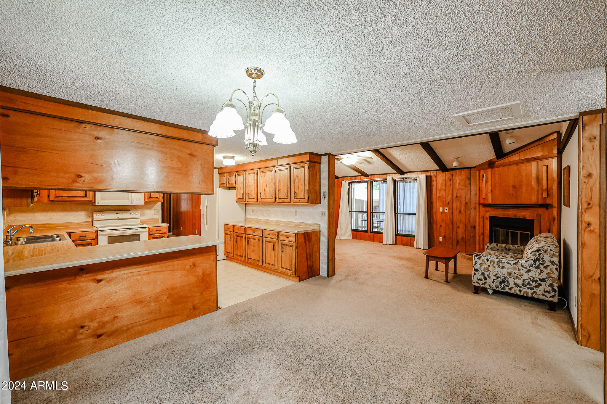 3901 E PINNACLE PEAK Road, 184