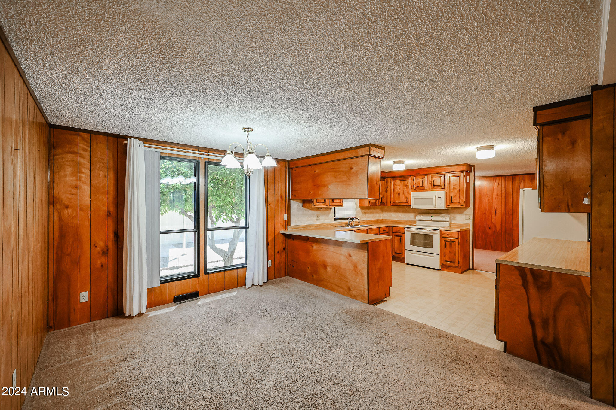 3901 E PINNACLE PEAK Road, 184