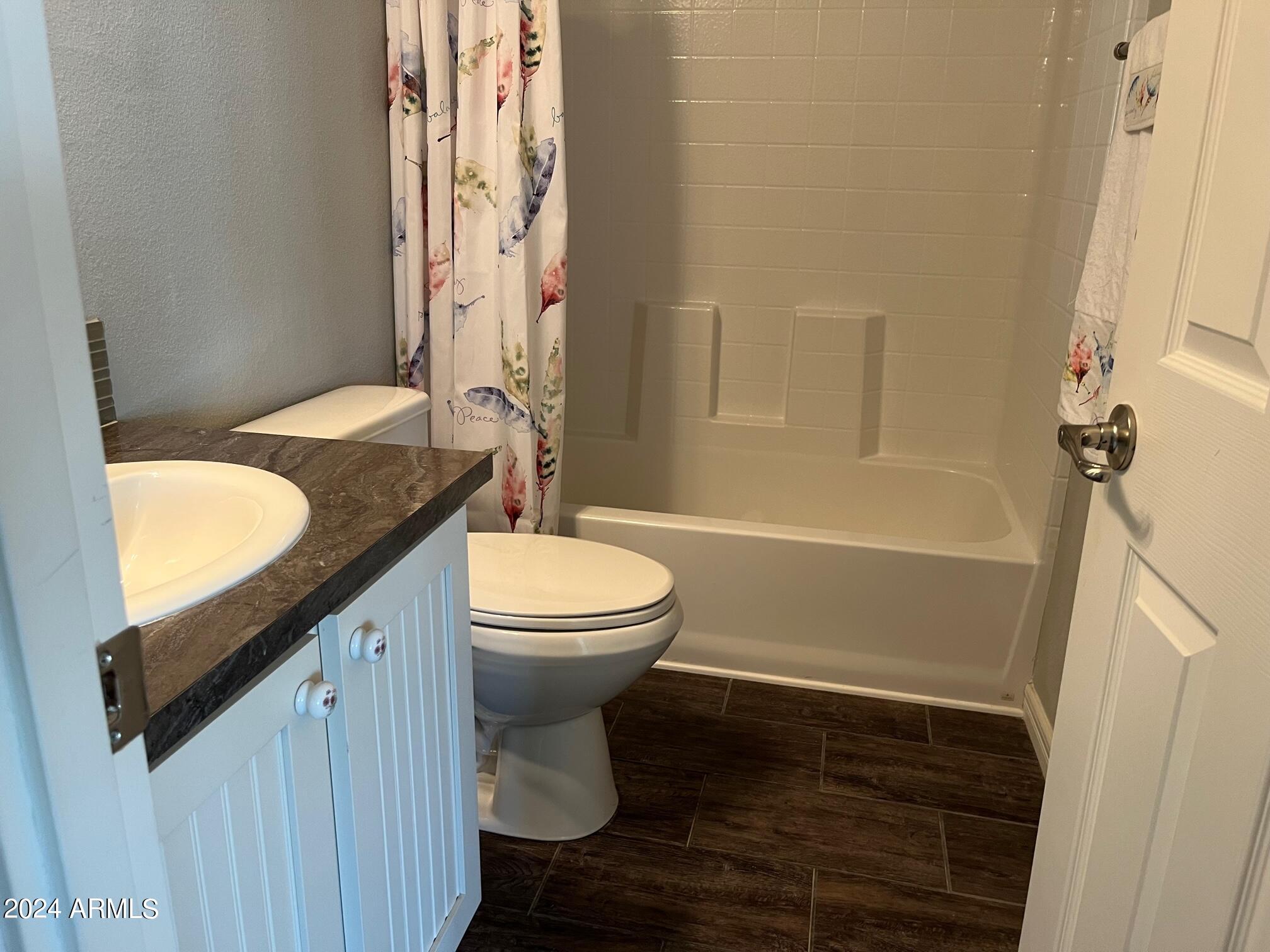 3901 E PINNACLE PEAK Road, 135