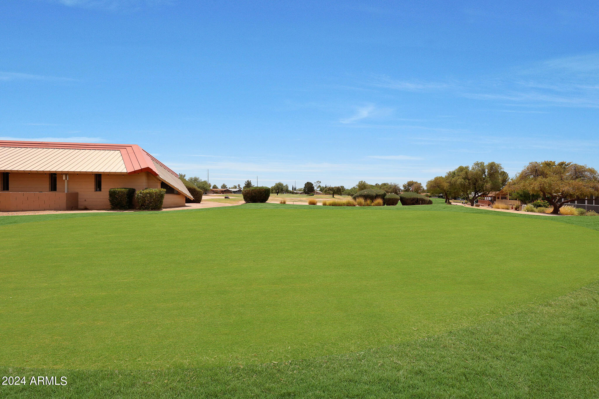 3901 E PINNACLE PEAK Road, 42