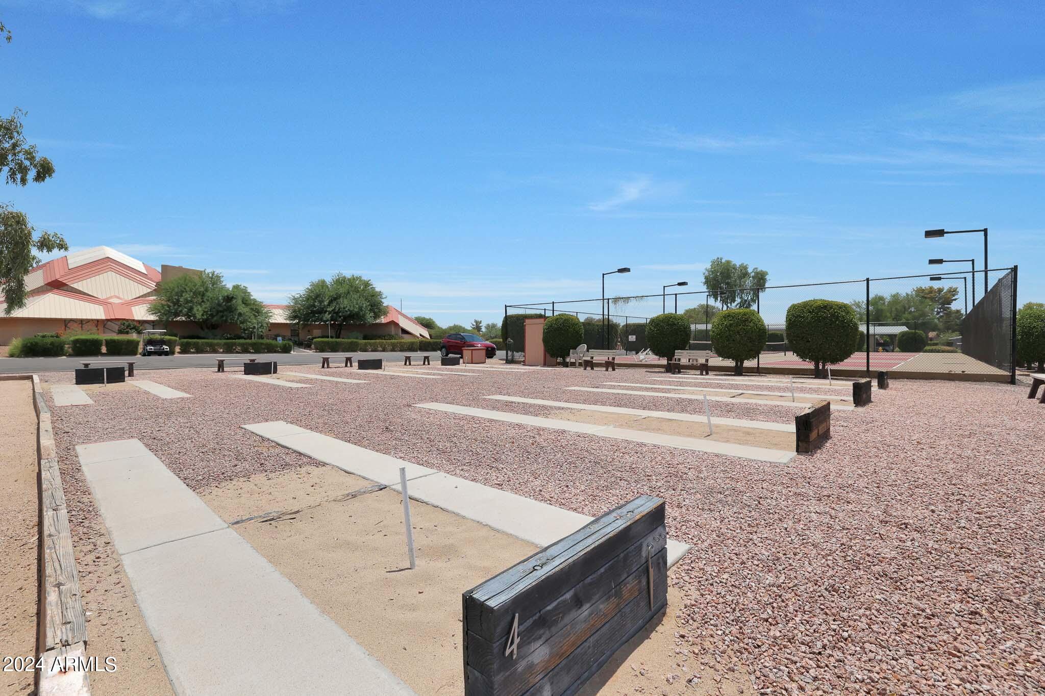 3901 E PINNACLE PEAK Road, 42