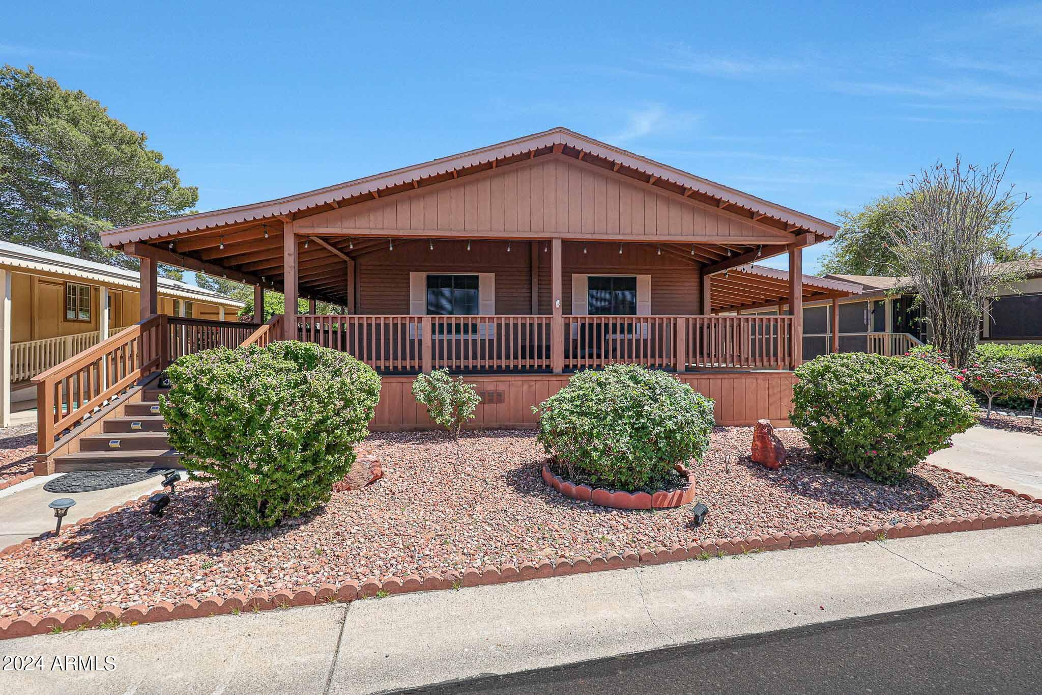 3901 E PINNACLE PEAK Road, 42