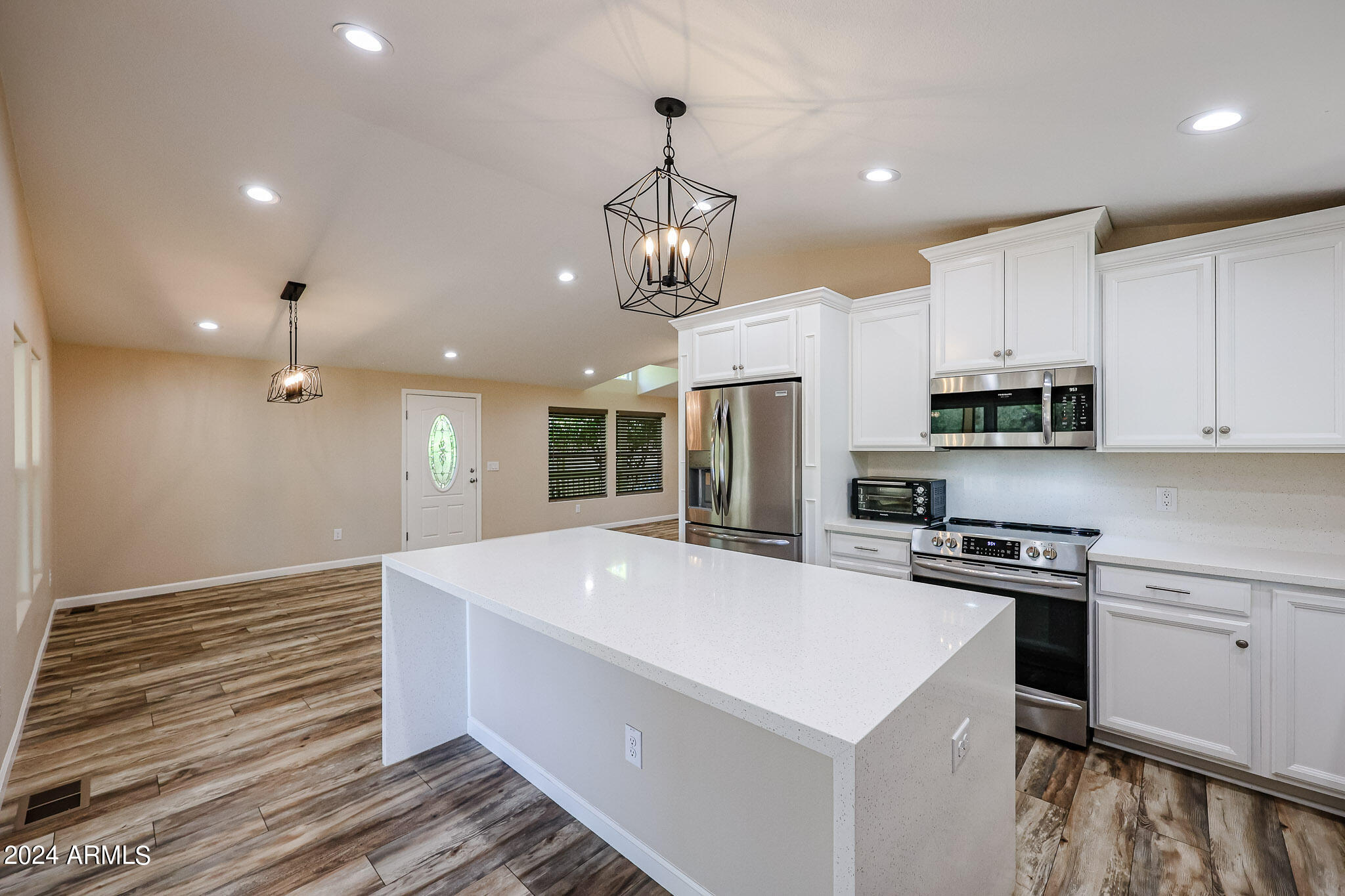 3901 E PINNACLE PEAK Road, 254