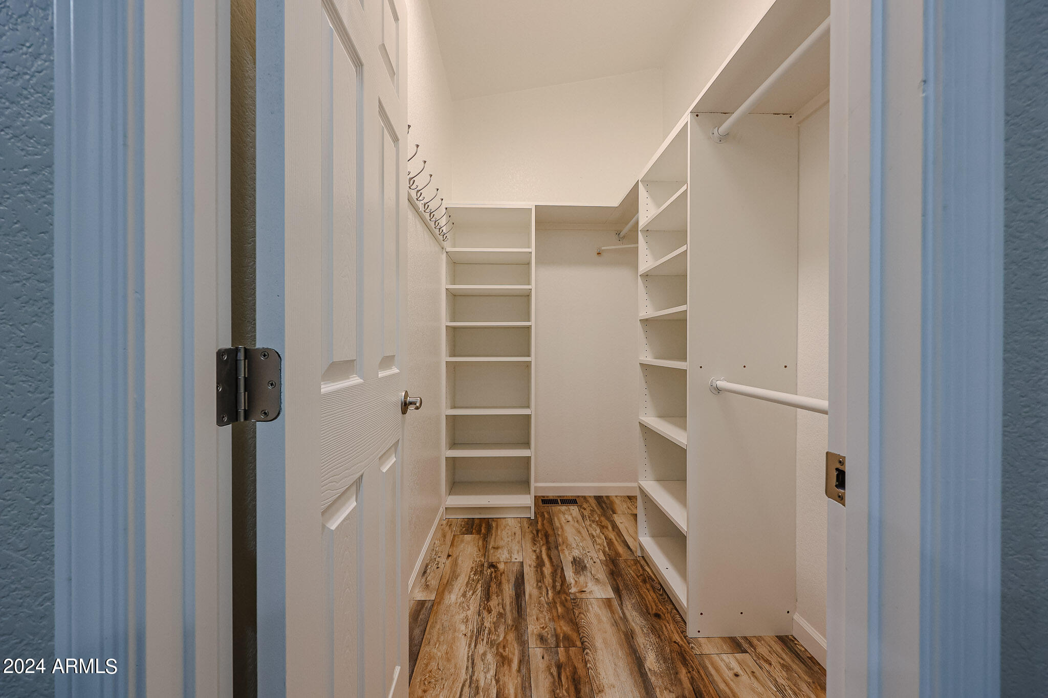 3901 E PINNACLE PEAK Road, 254