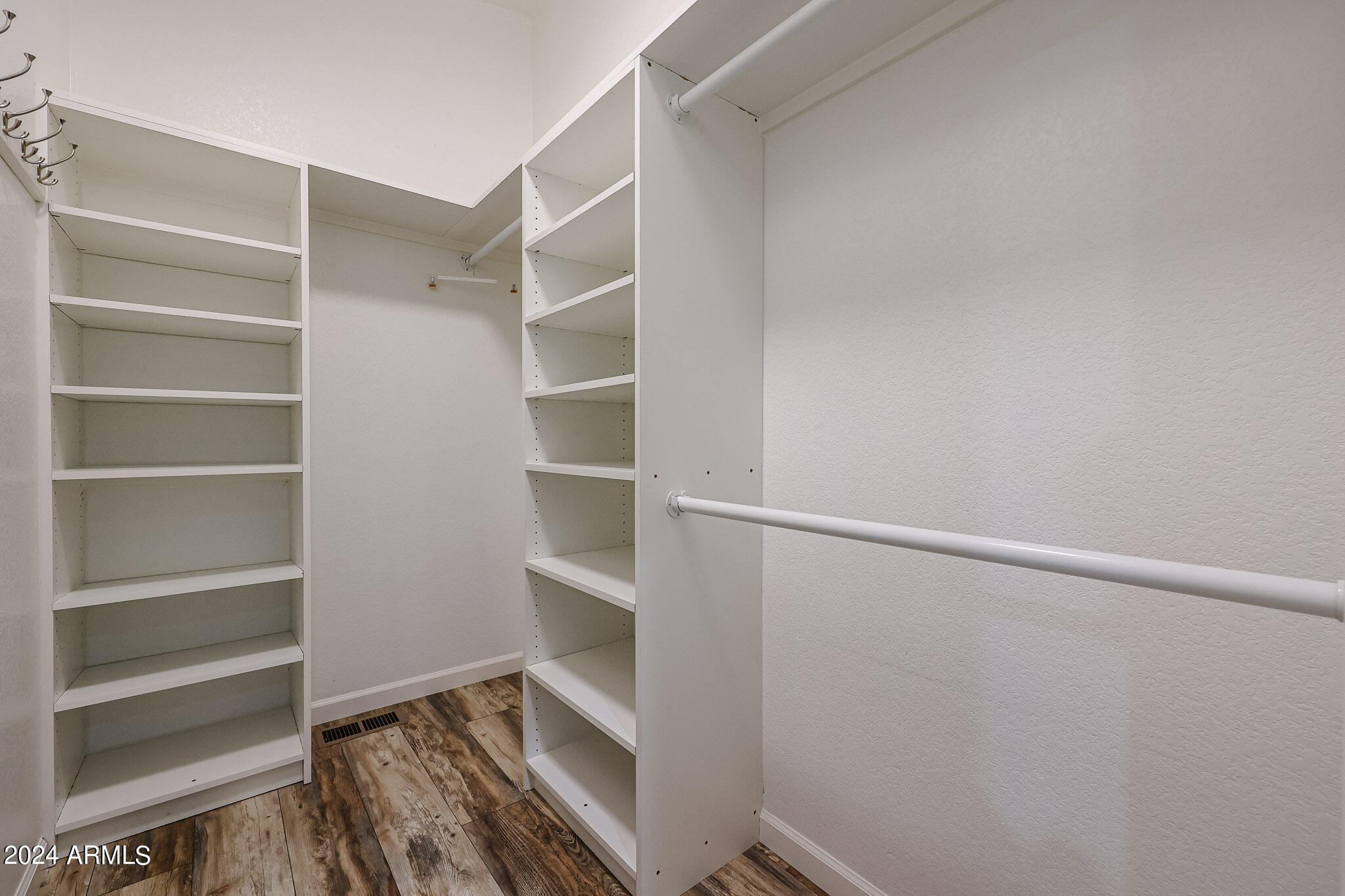 3901 E PINNACLE PEAK Road, 254