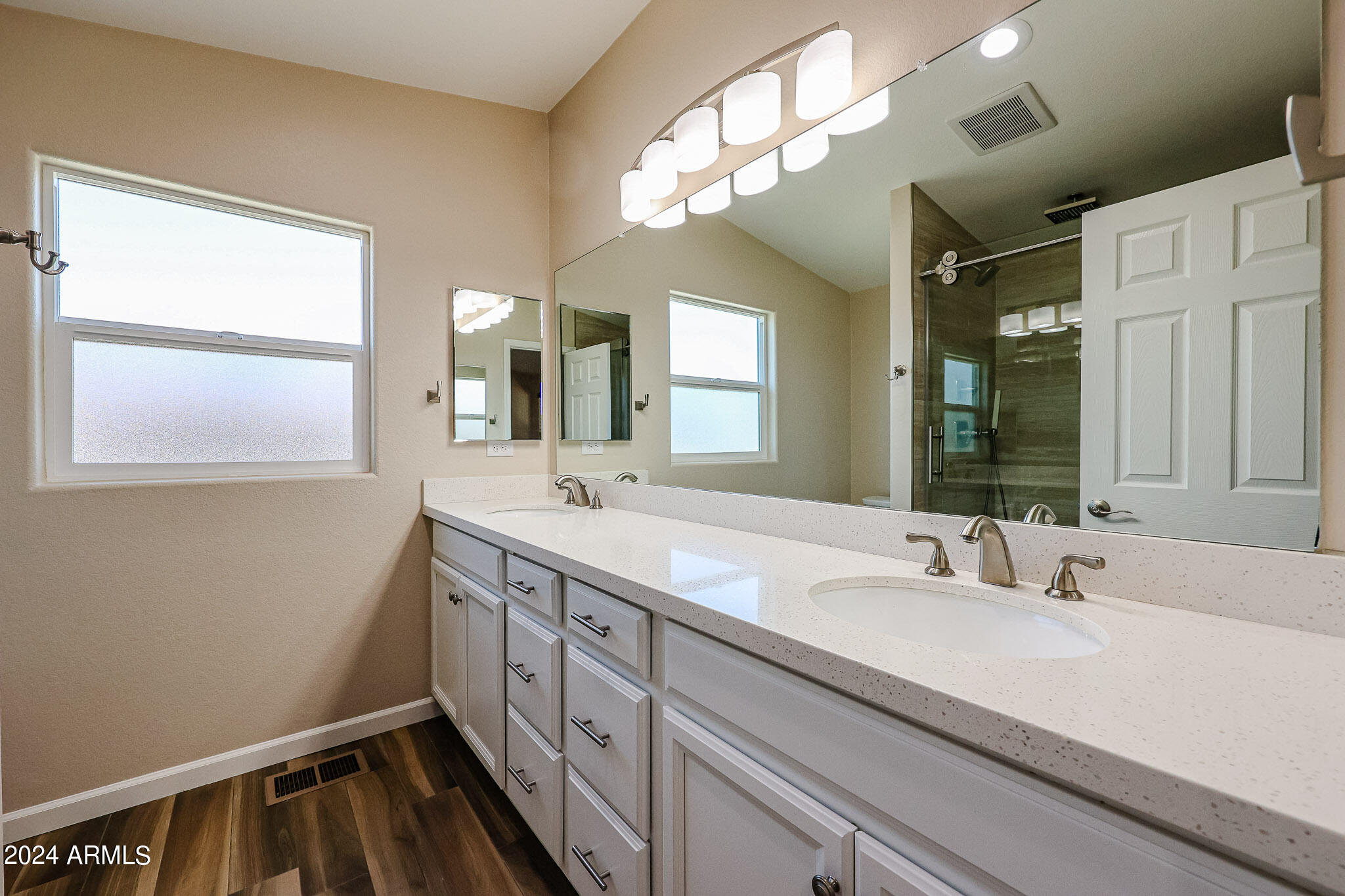 3901 E PINNACLE PEAK Road, 254