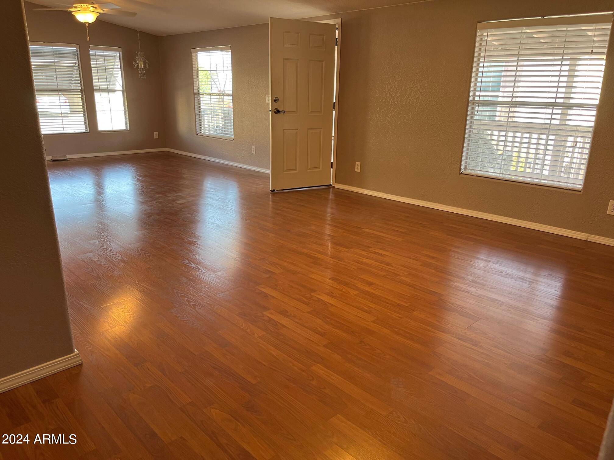 3901 E PINNACLE PEAK Road, 232