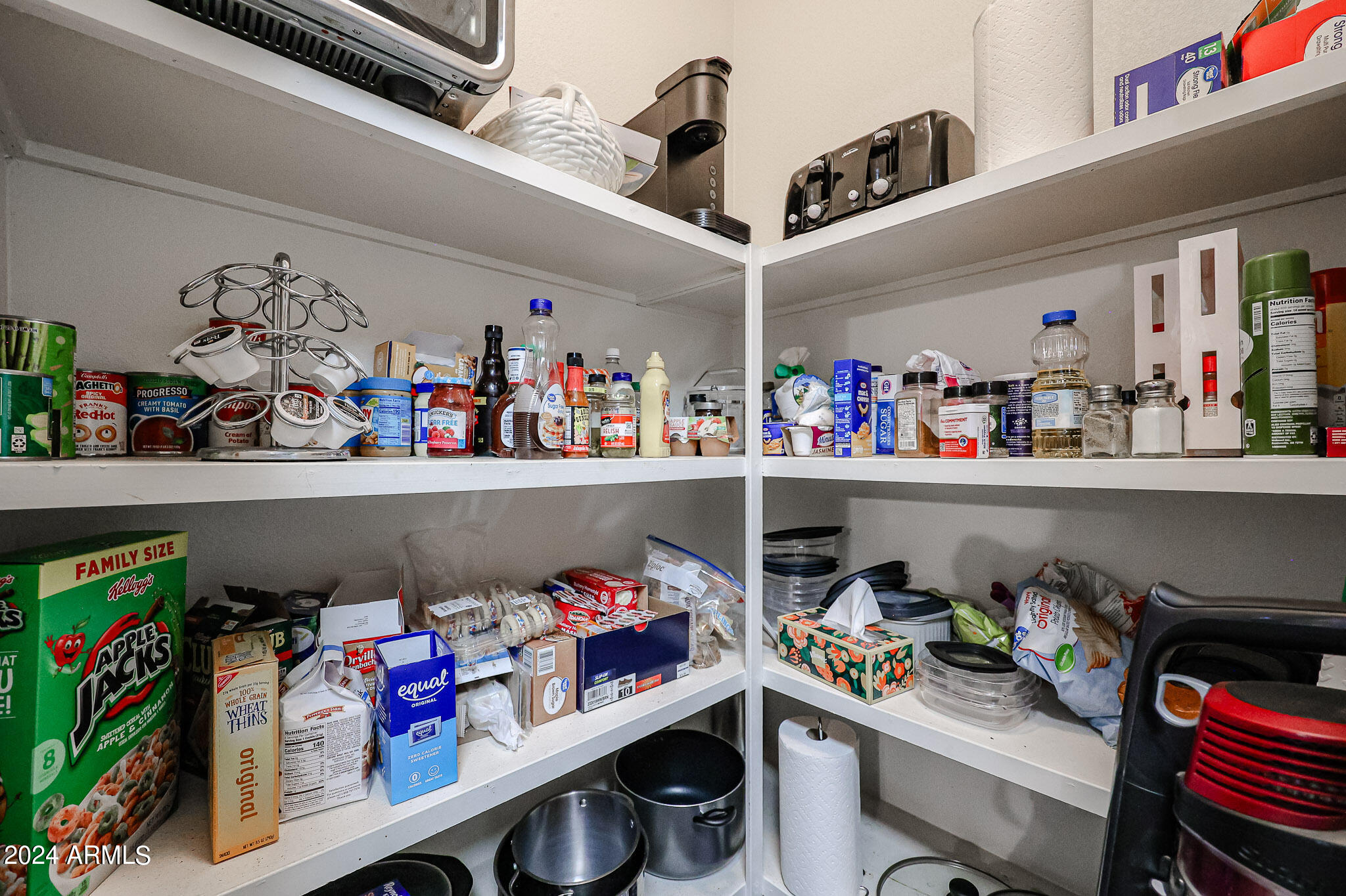 3901 E PINNACLE PEAK Road, 83