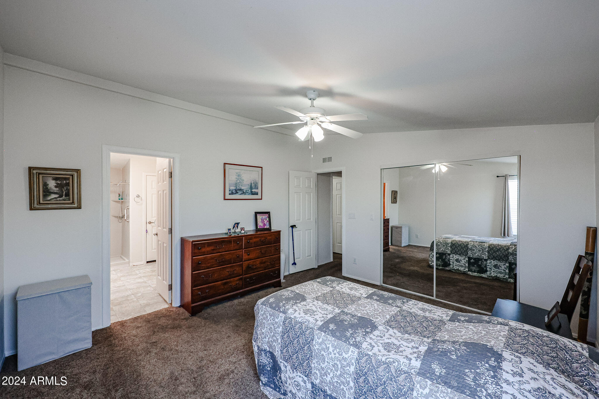 3901 E PINNACLE PEAK Road, 83