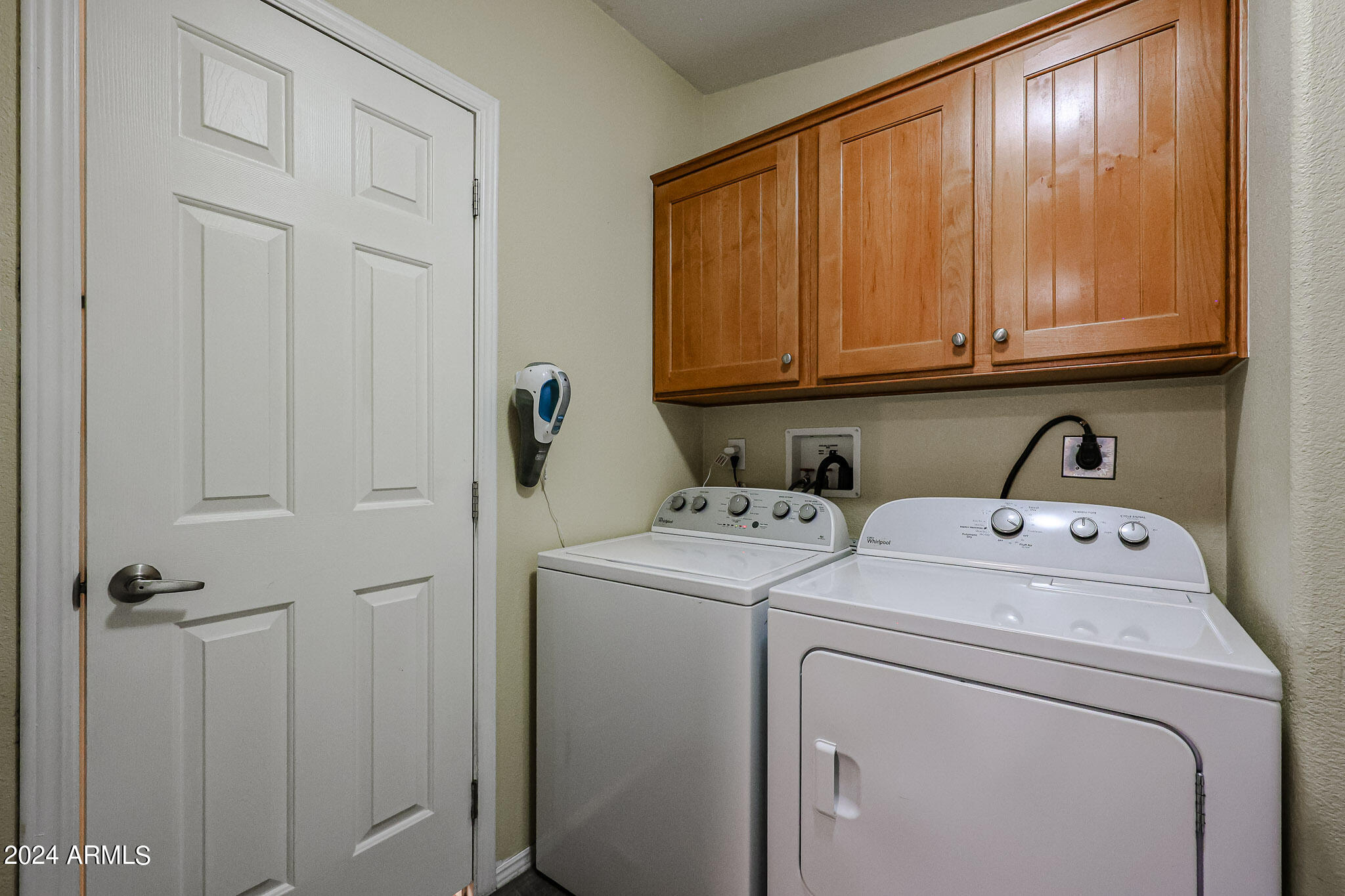 3901 E PINNACLE PEAK Road, 83
