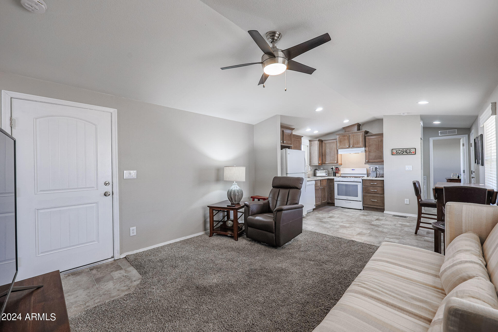 16225 N CAVE CREEK Road, 32