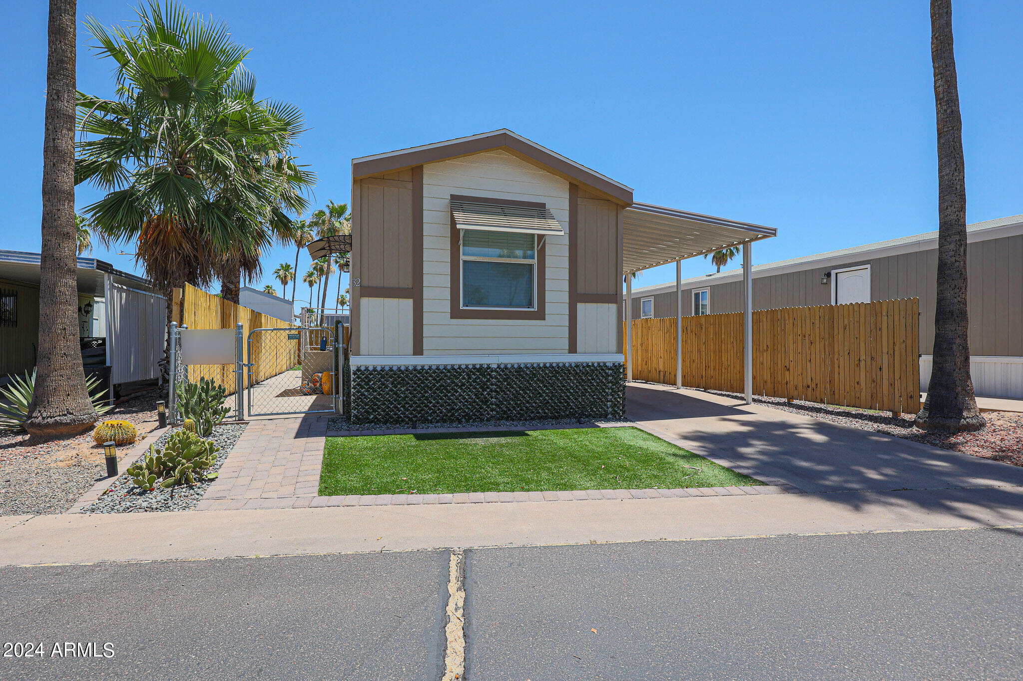 16225 N CAVE CREEK Road, 32