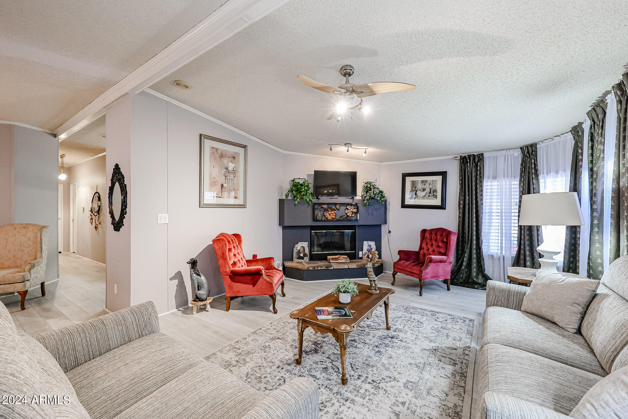 3901 E PINNACLE PEAK Road, 214
