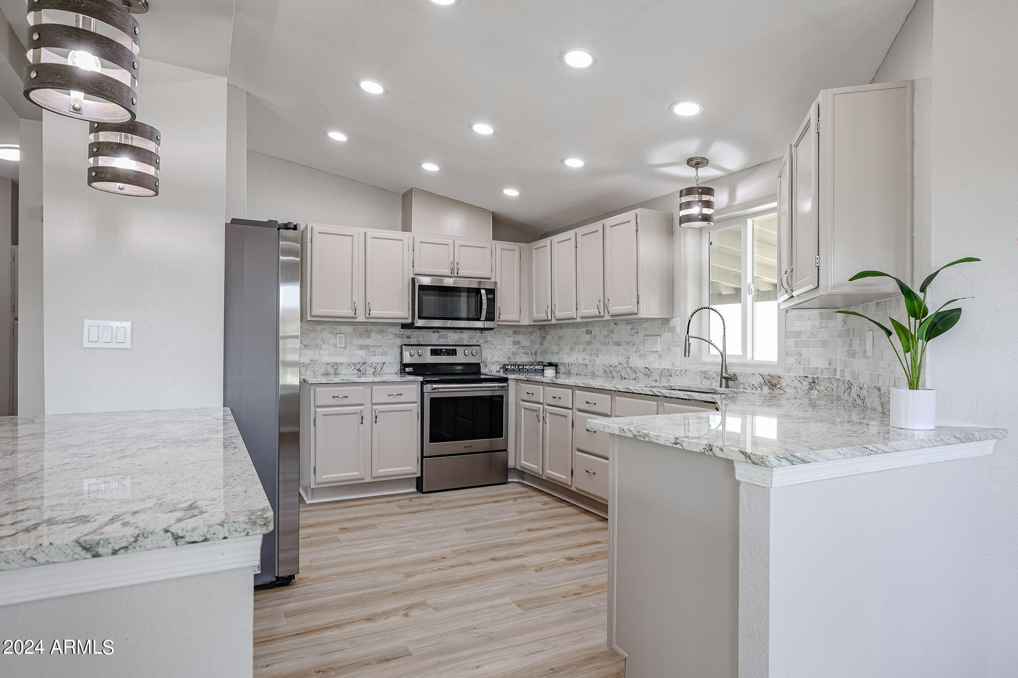 3901 E PINNACLE PEAK Road, 334