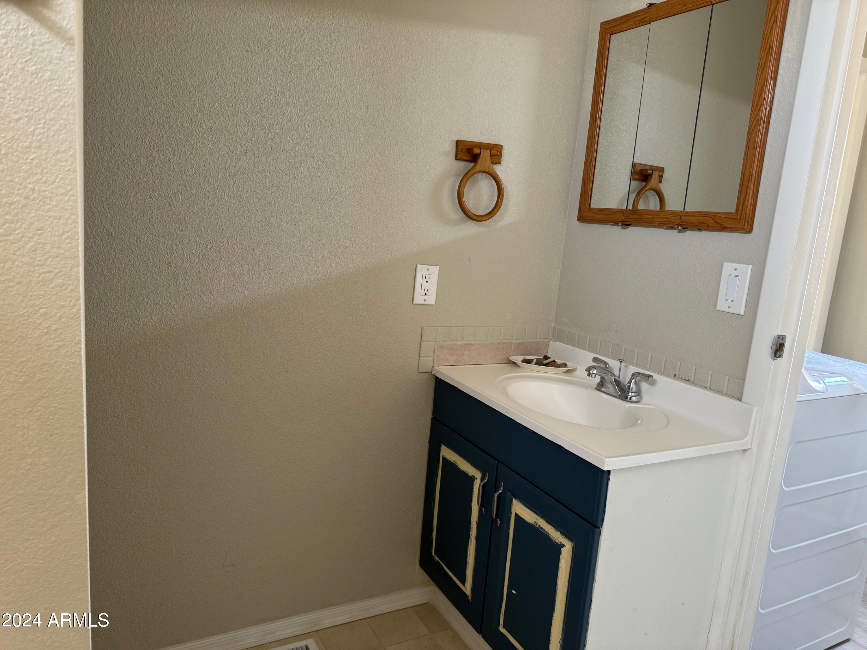 18026 N CAVE CREEK Road, 101