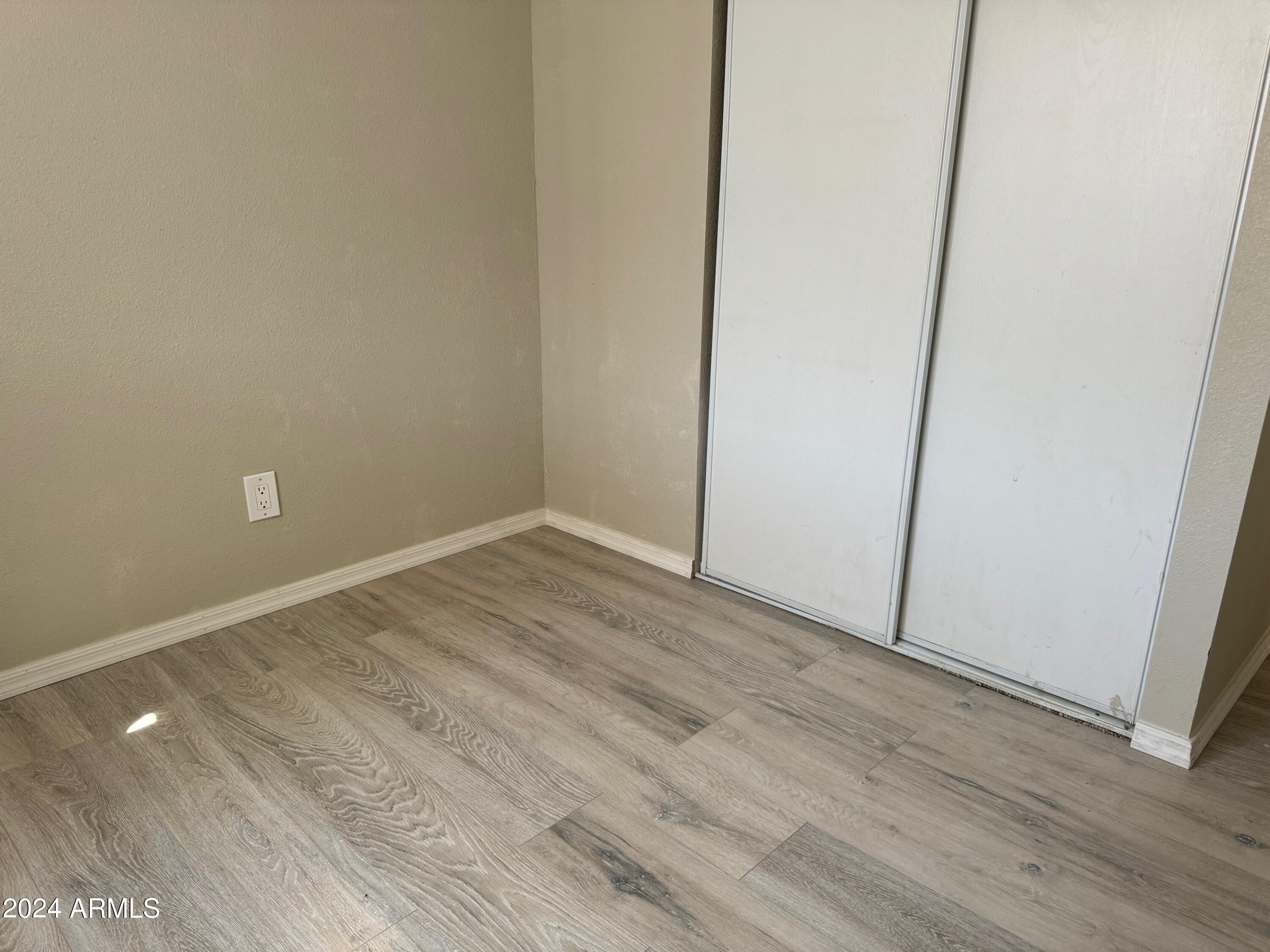 18026 N CAVE CREEK Road, 101