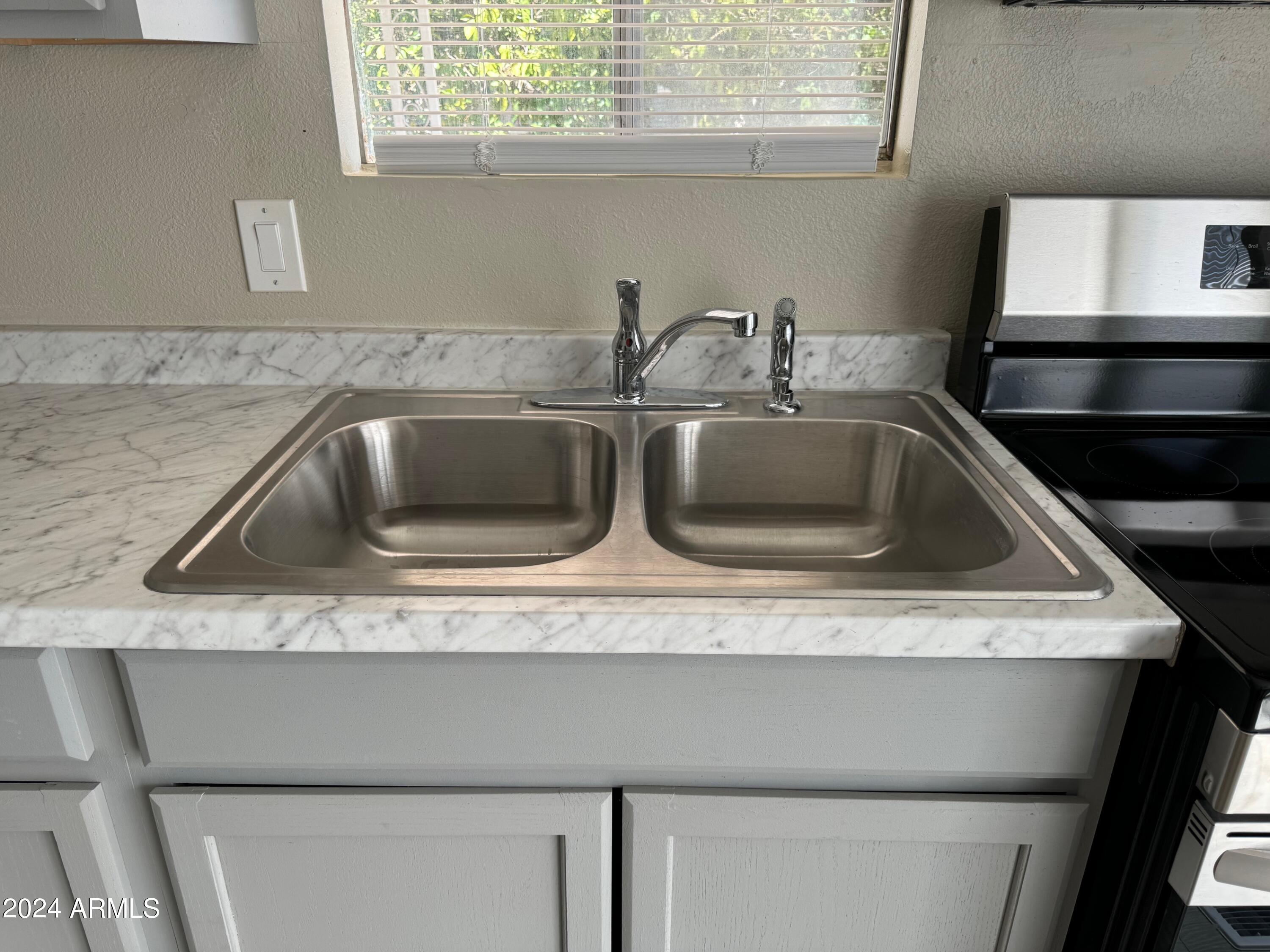 18026 N CAVE CREEK Road, 101