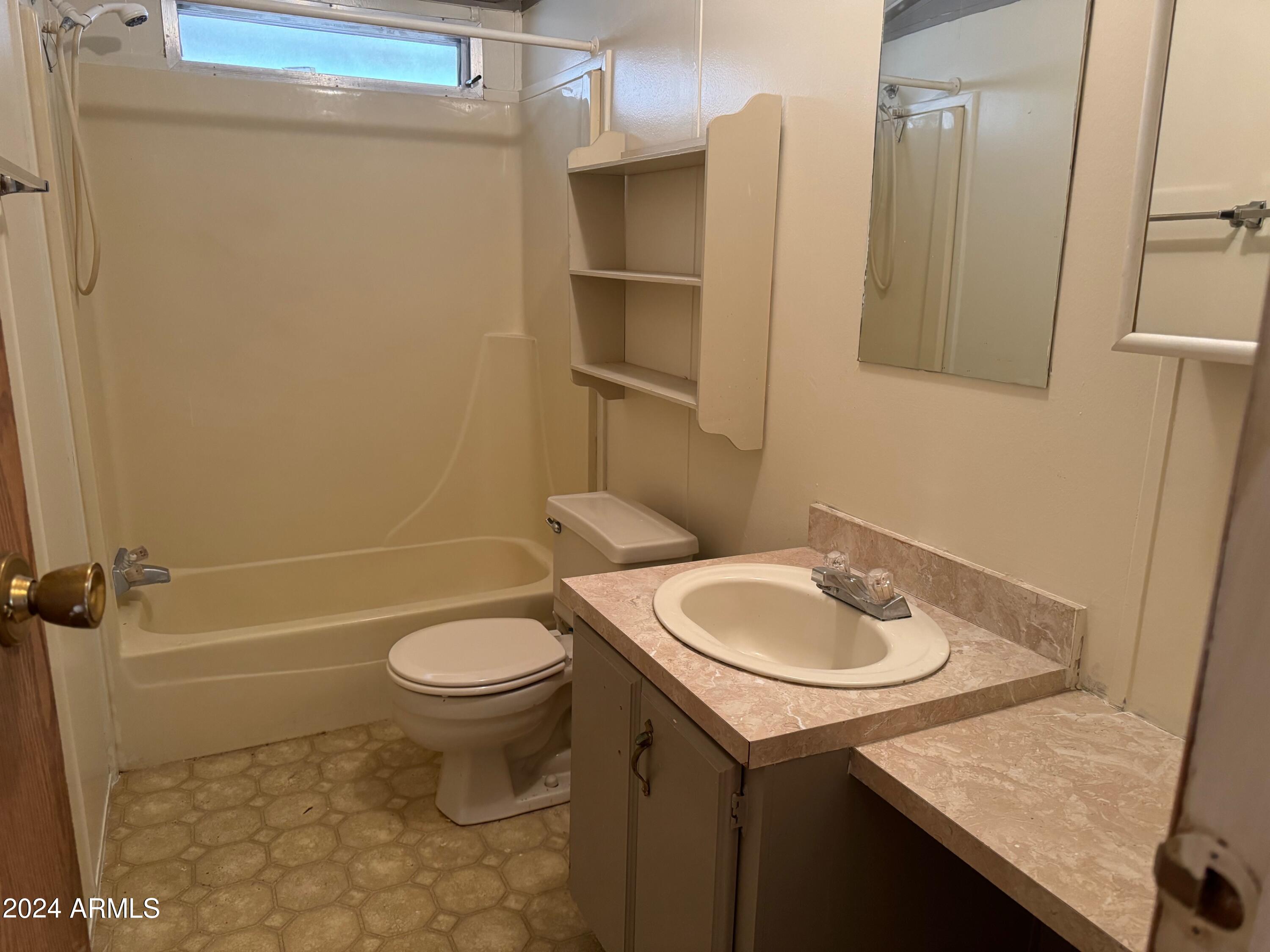 3901 E PINNACLE PEAK Road, 10