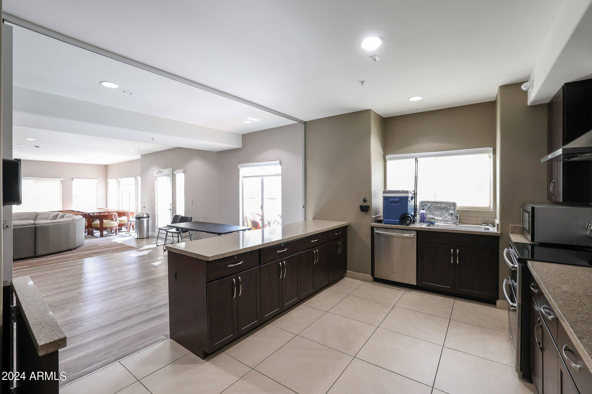 5450 E DEER VALLEY Drive, 2169