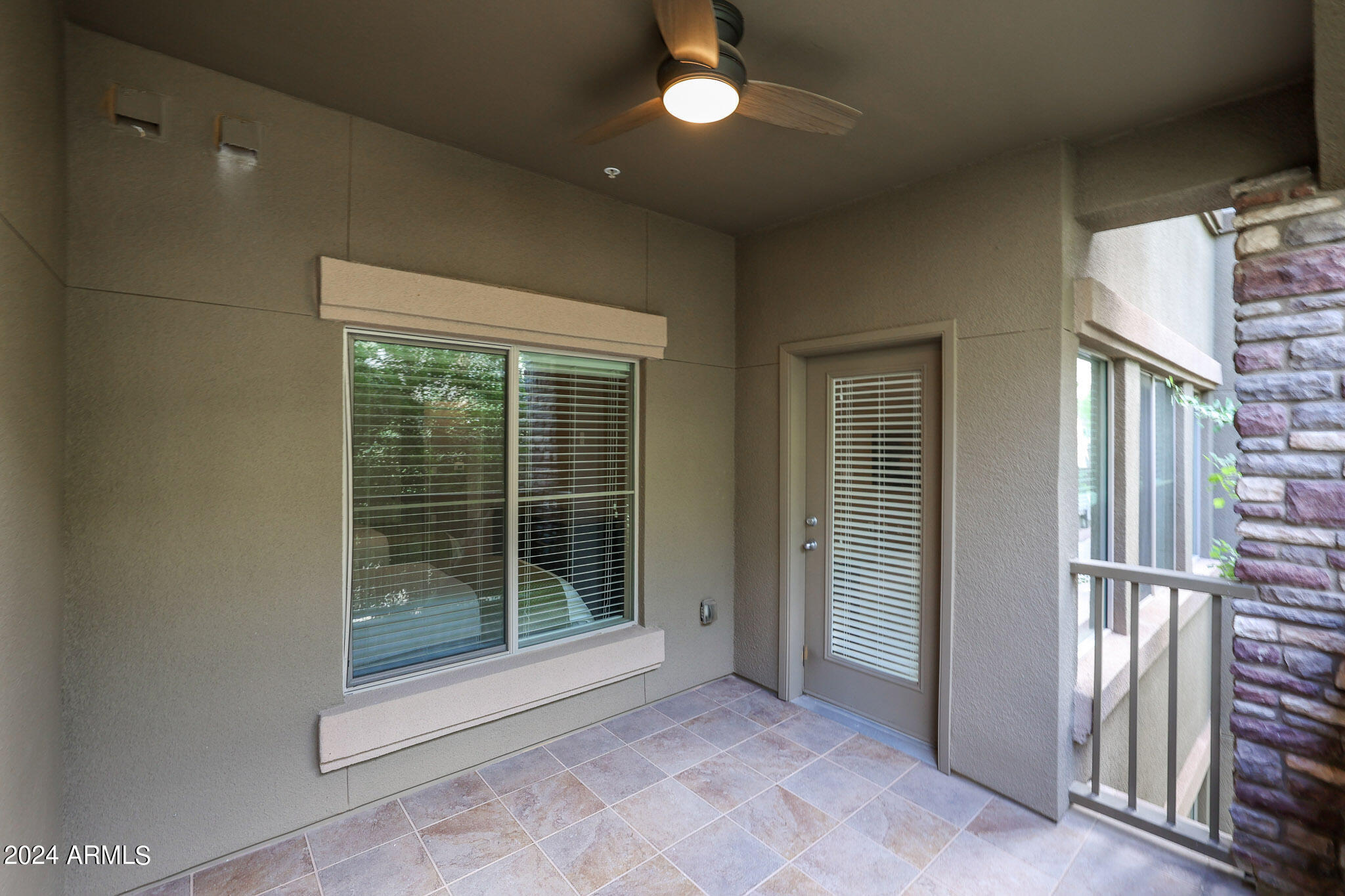 5450 E DEER VALLEY Drive, 2169