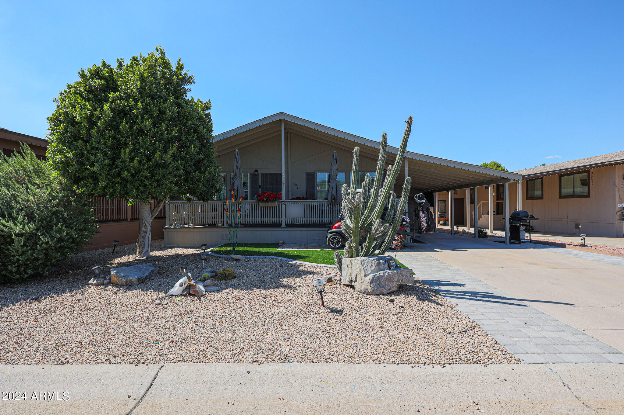 3901 E PINNACLE PEAK Road, 303