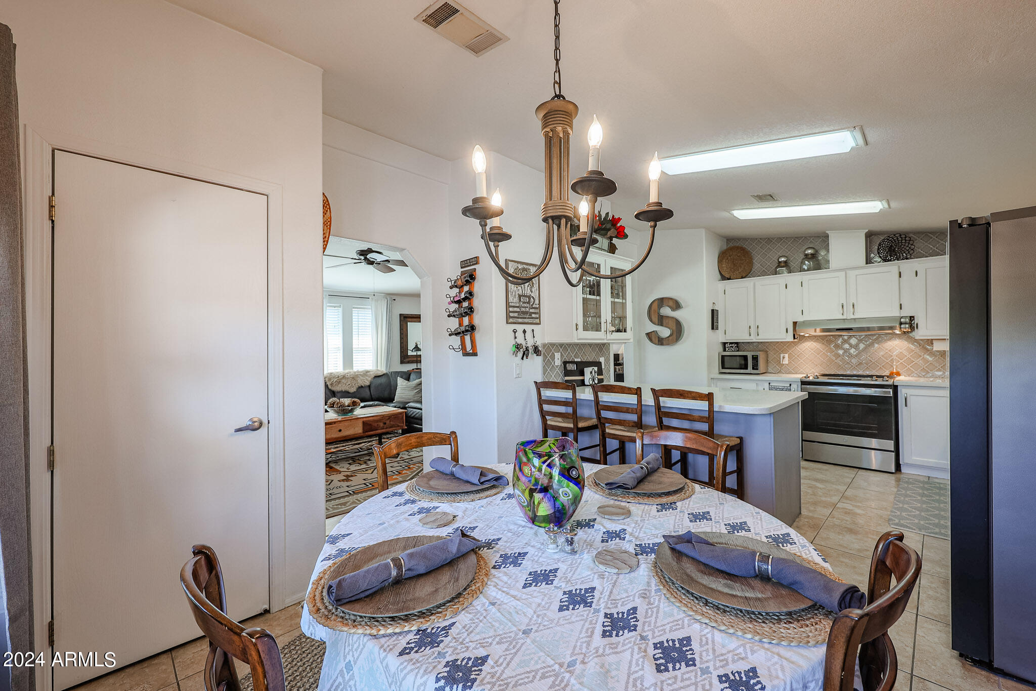 3901 E PINNACLE PEAK Road, 303