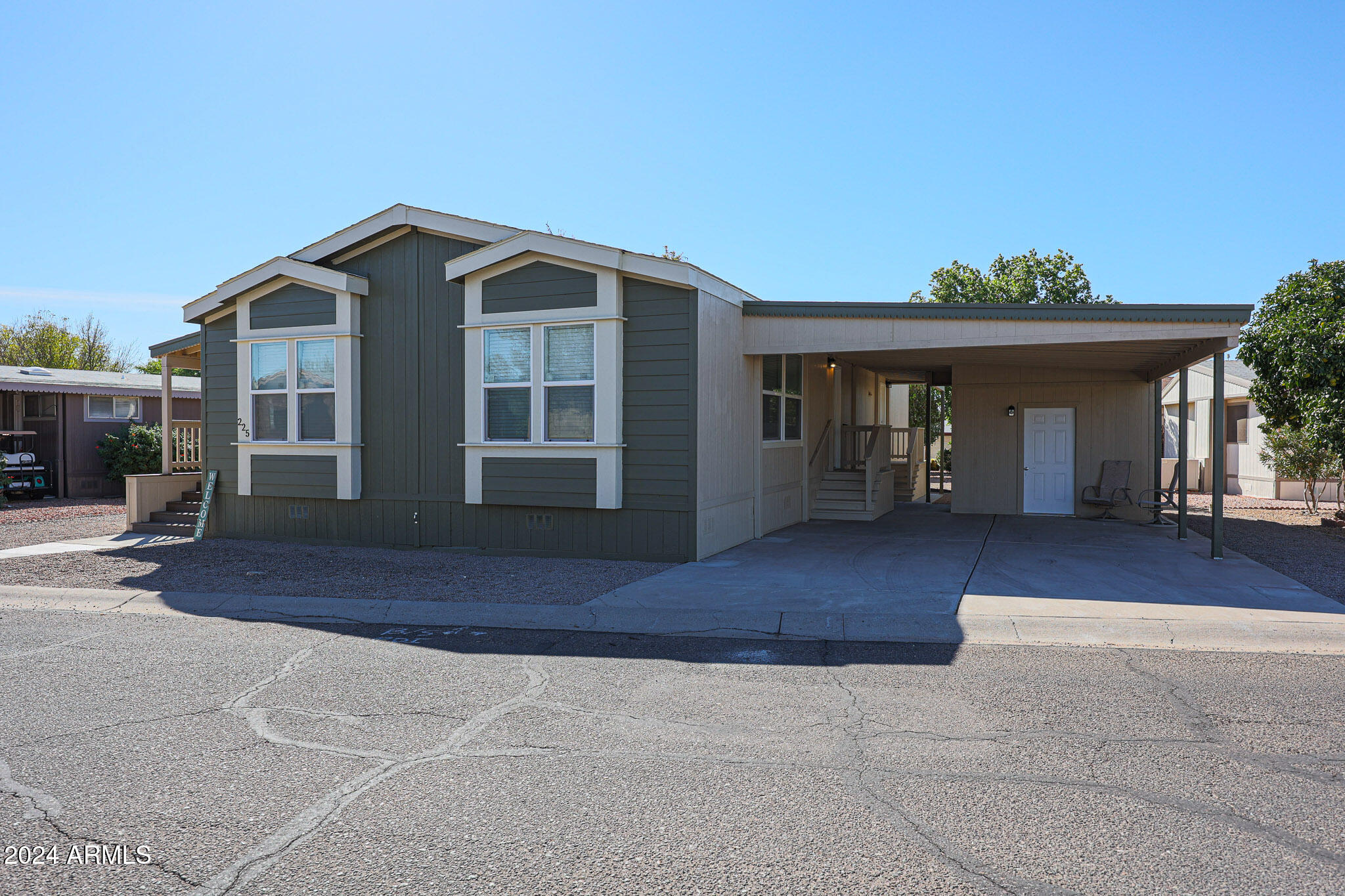 3901 E PINNACLE PEAK Road, 225