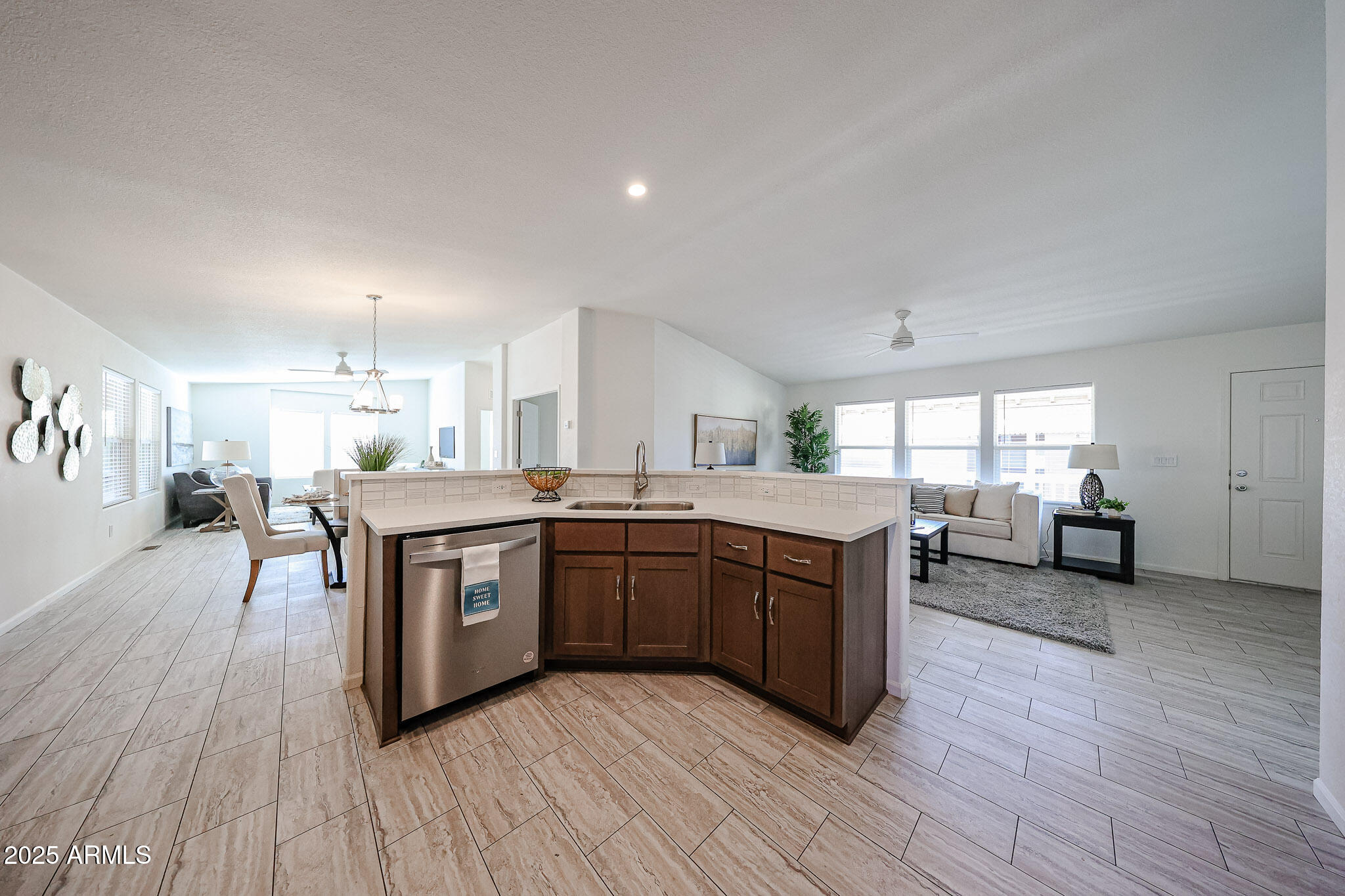 3901 E PINNACLE PEAK Road, 225