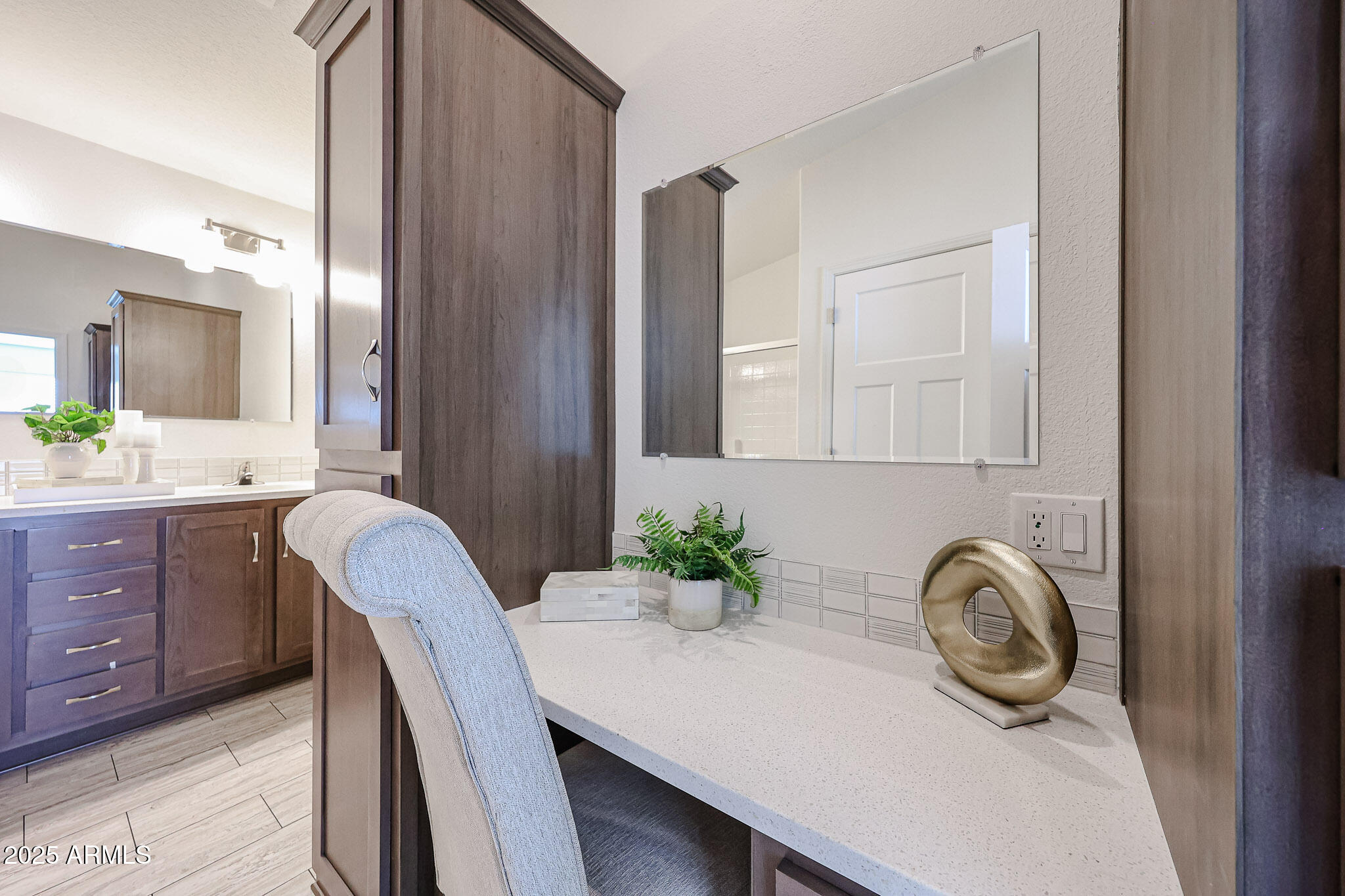 3901 E PINNACLE PEAK Road, 225