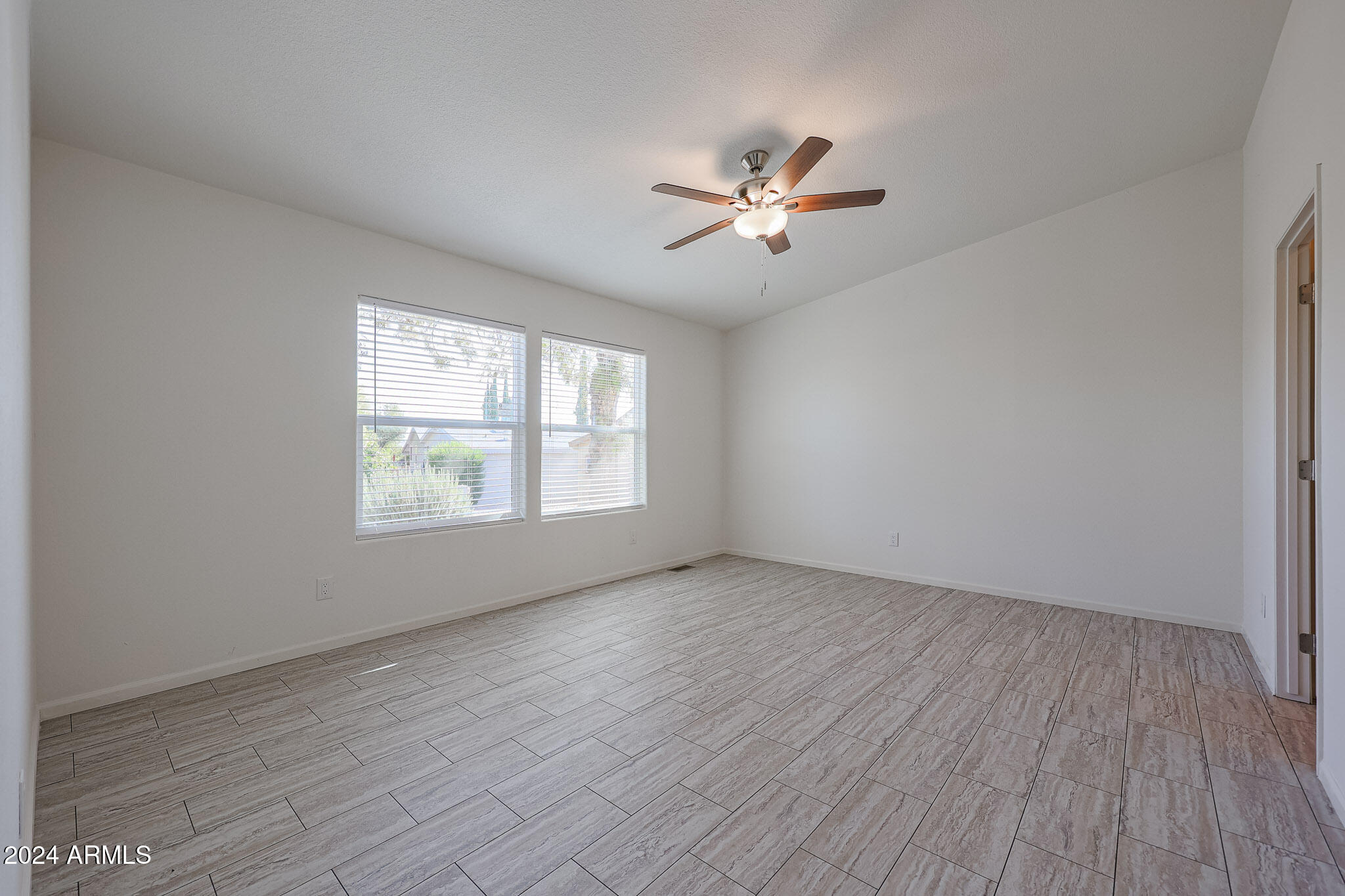 3901 E PINNACLE PEAK Road, 225