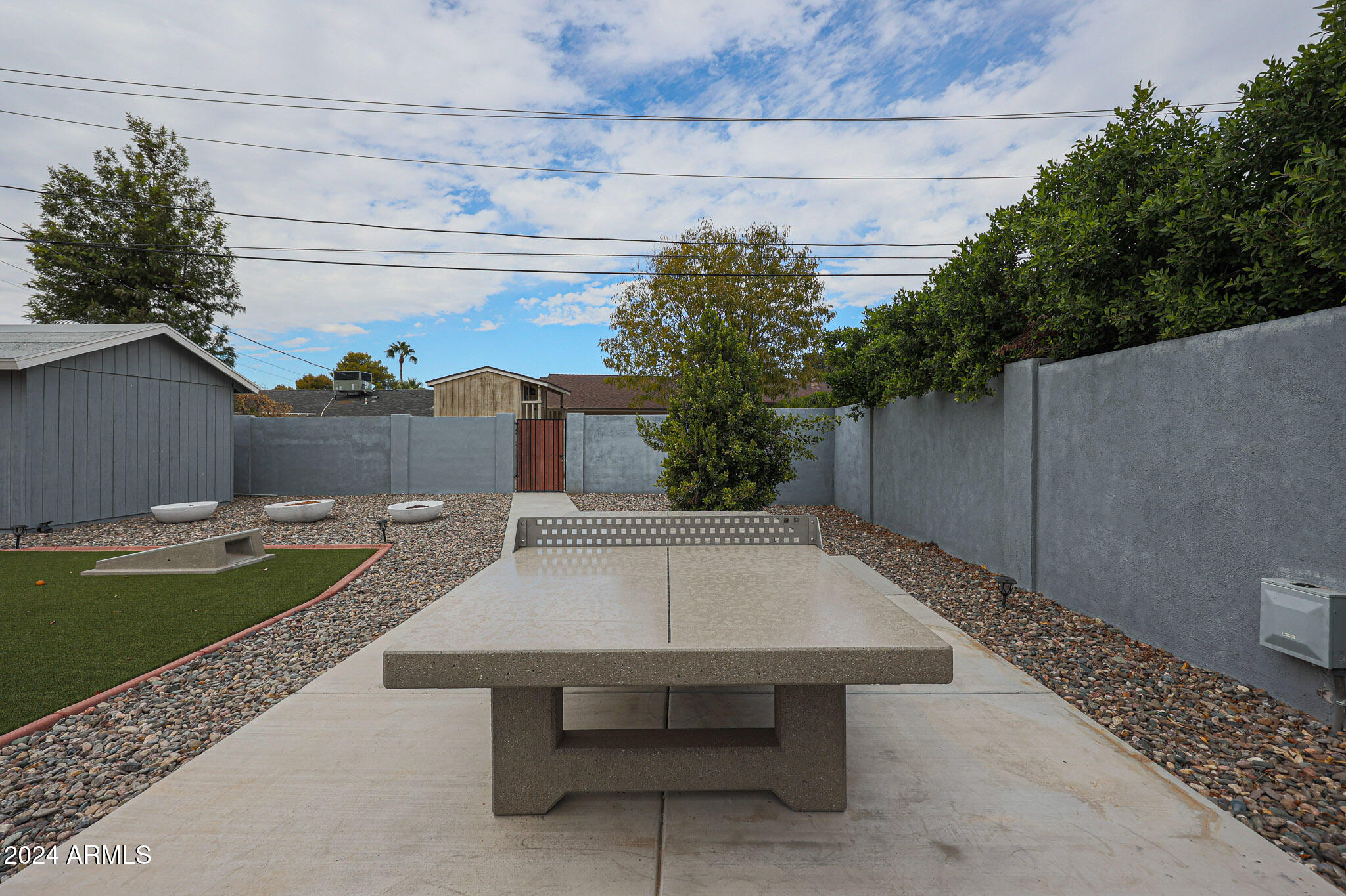 4320 E CALLE FELIZ