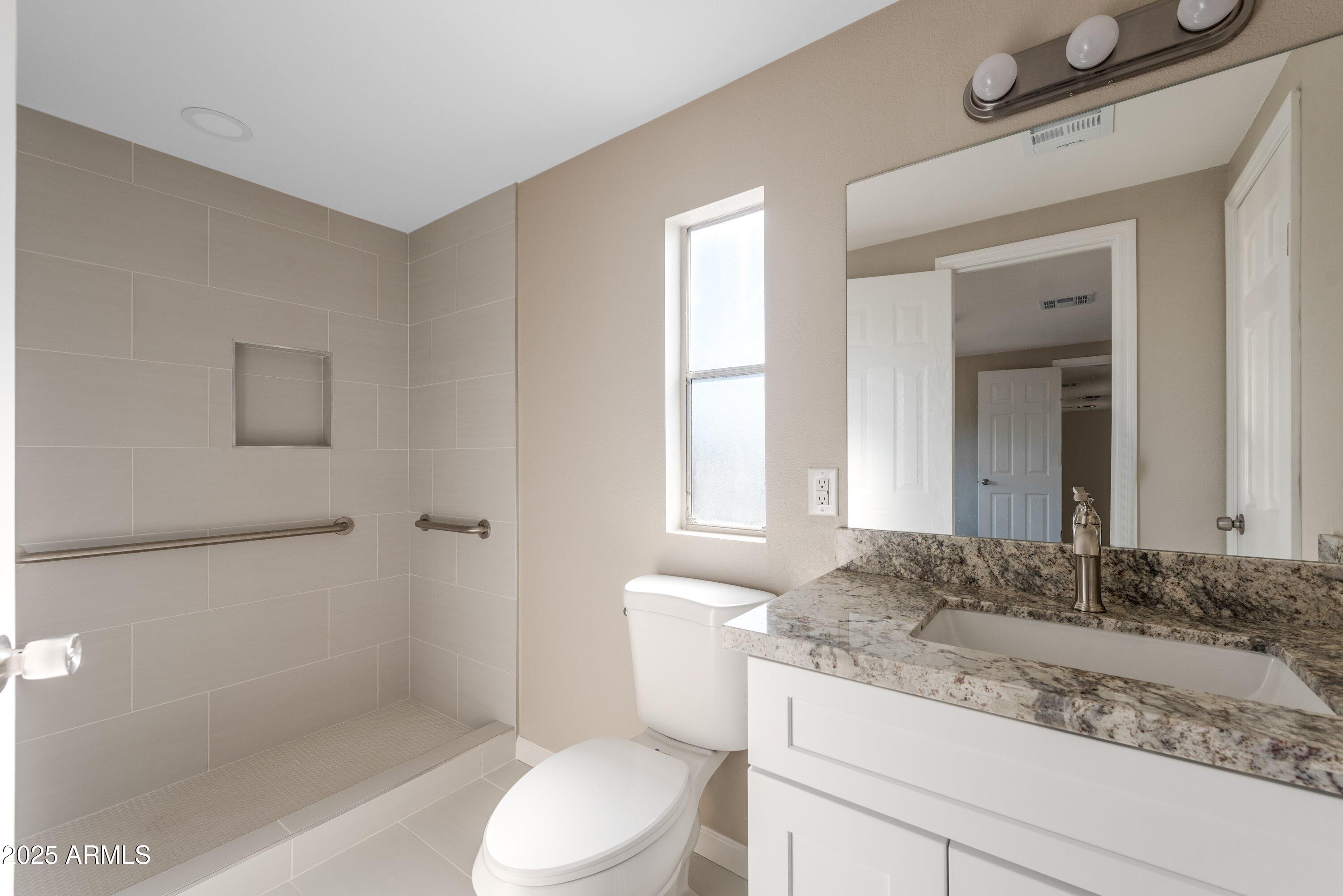 205 S HIGLEY Road, #4