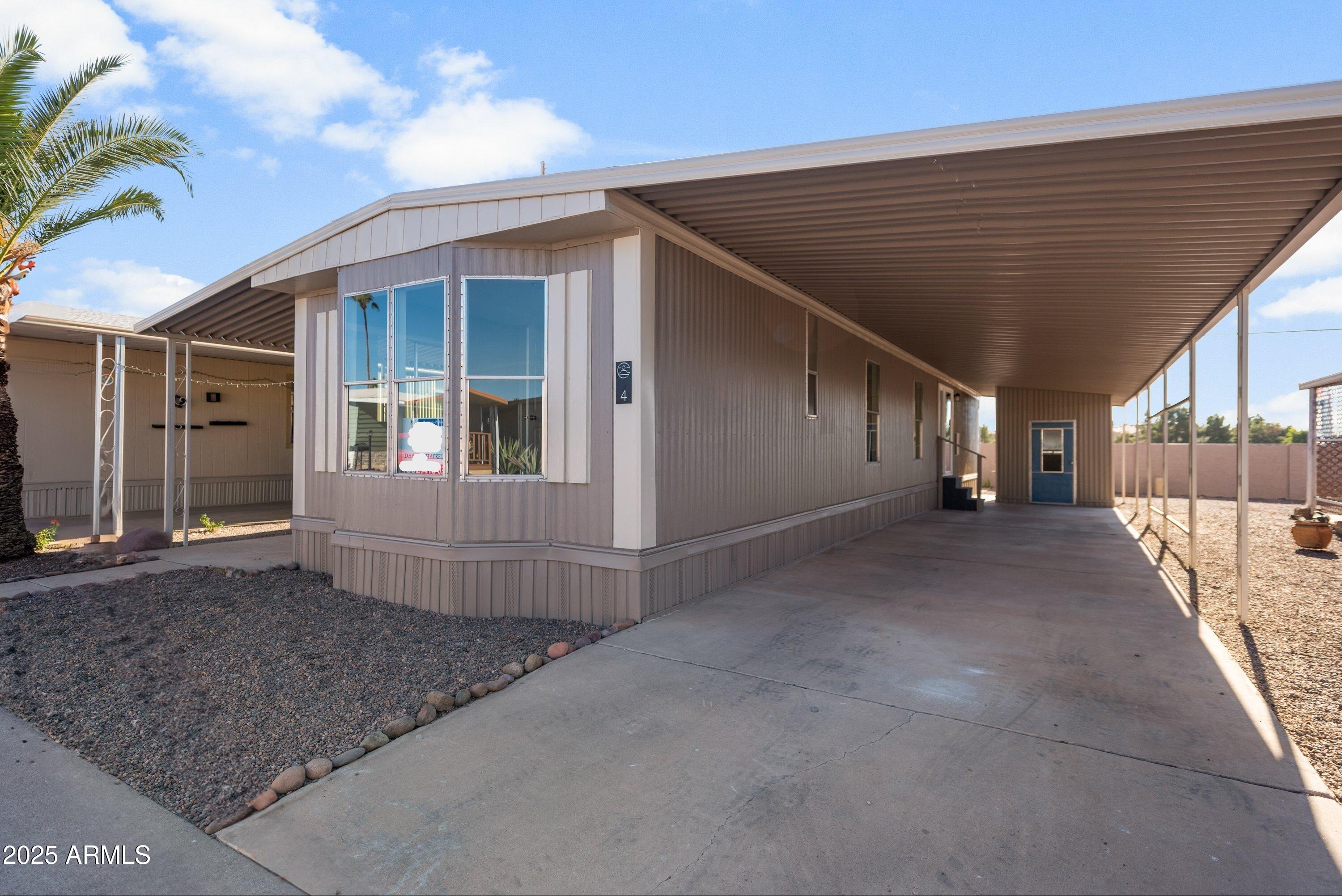 205 S HIGLEY Road, #4