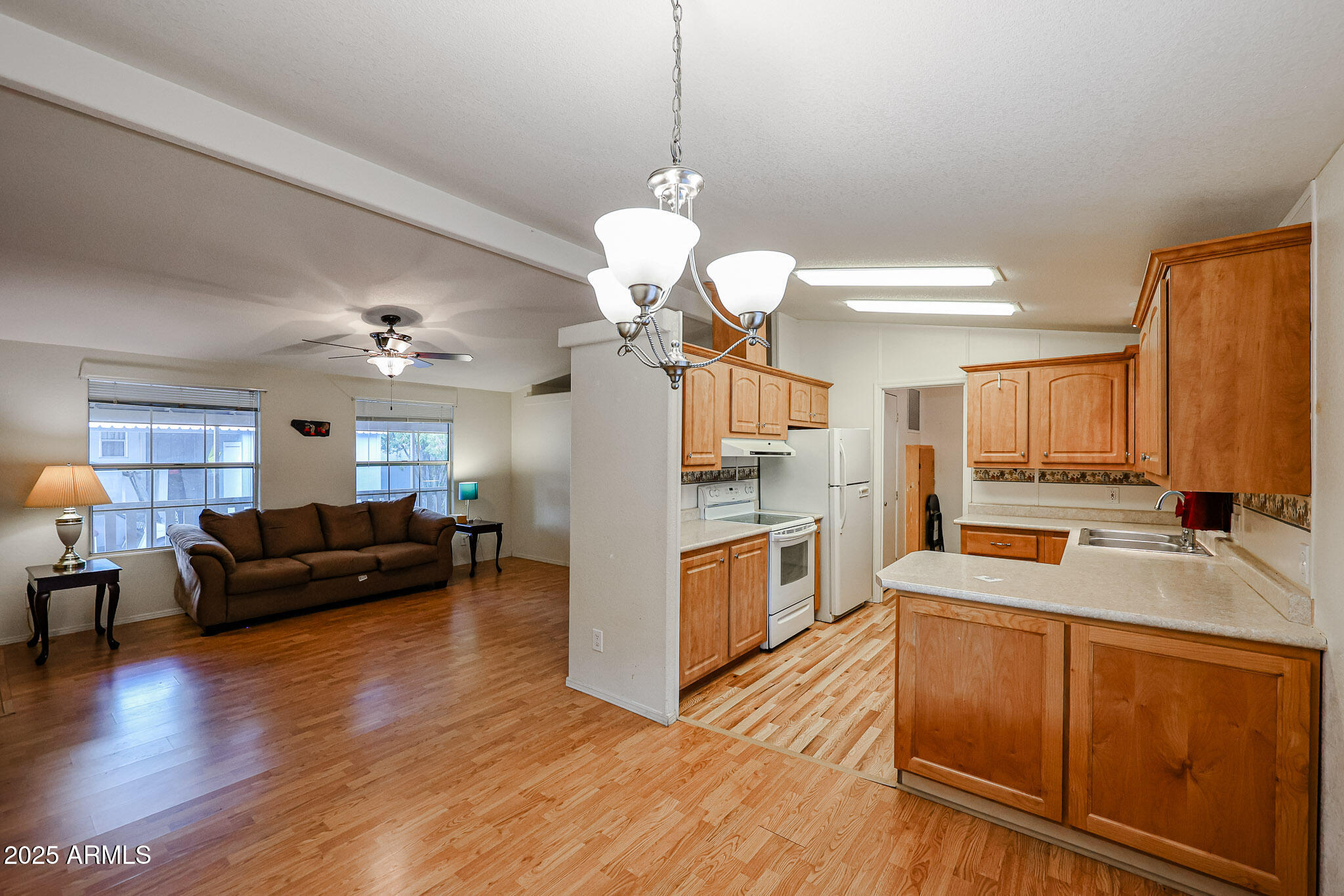 3901 E PINNACLE PEAK Road, 39