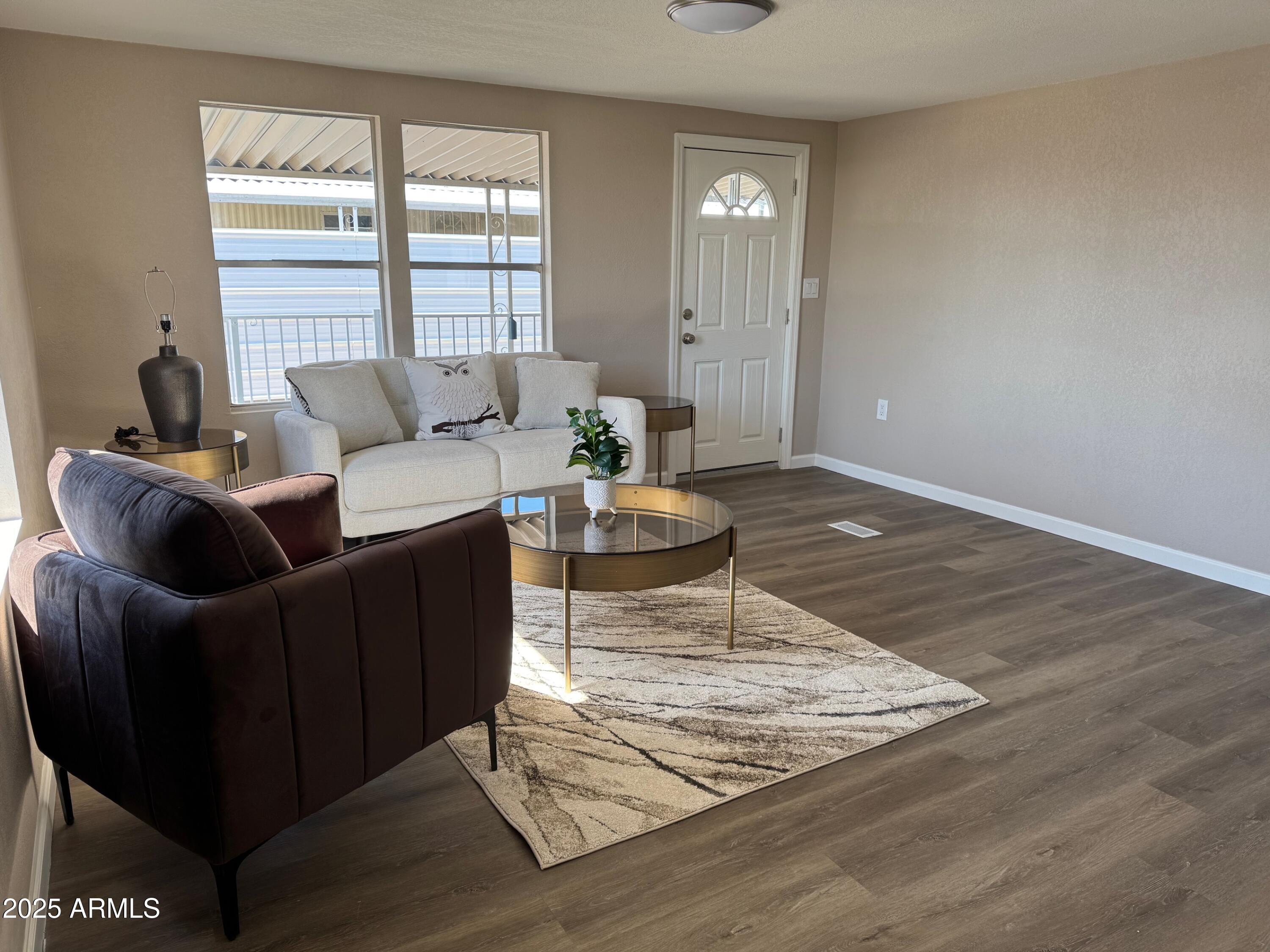 2701 E UTOPIA Road, 8