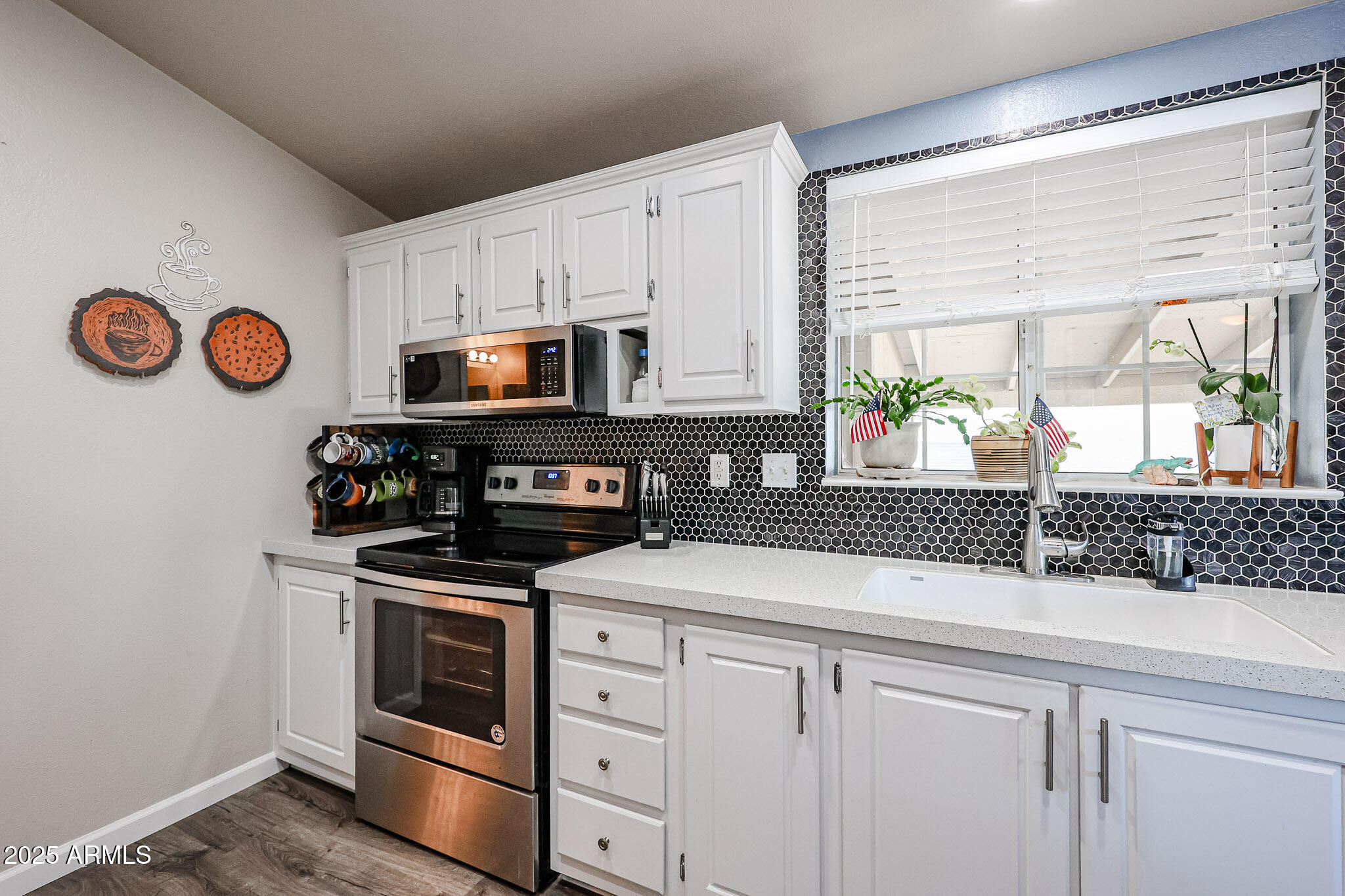 3901 E PINNACLE PEAK Road, 158