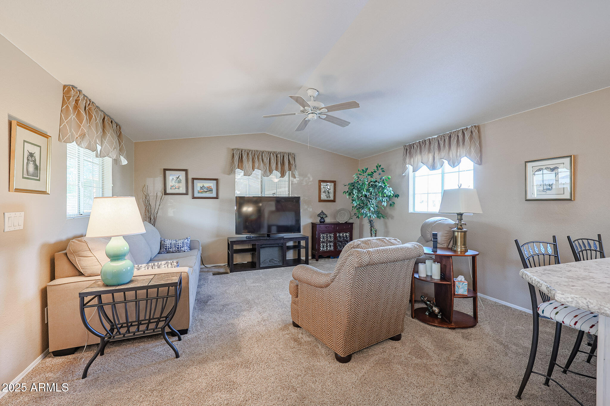 3901 E PINNACLE PEAK Road, 415