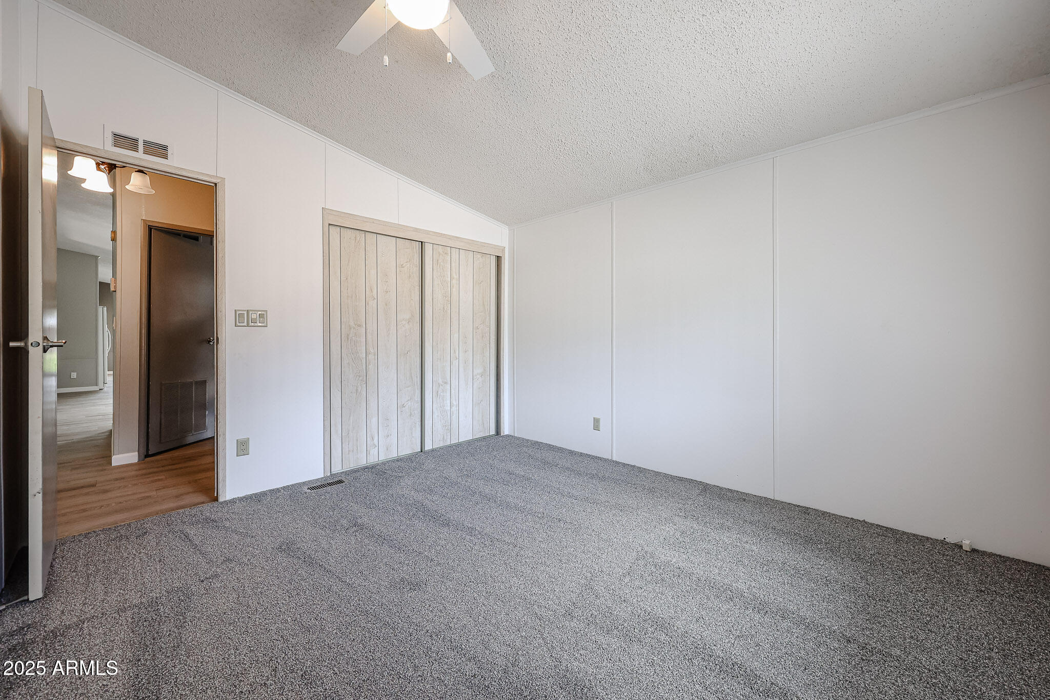 3901 E PINNACLE PEAK Road, 406