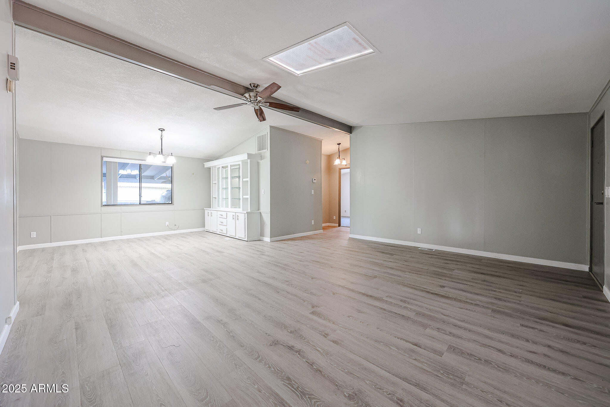 3901 E PINNACLE PEAK Road, 406